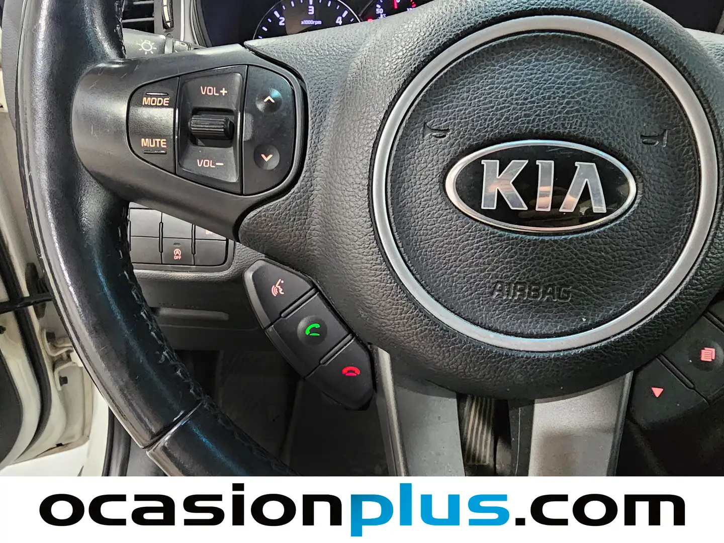 Foto KIA Carens Kia Carens 1.7 CRDi VGT Concept Eco-Dynam (115 CV) 7 PLAZAS