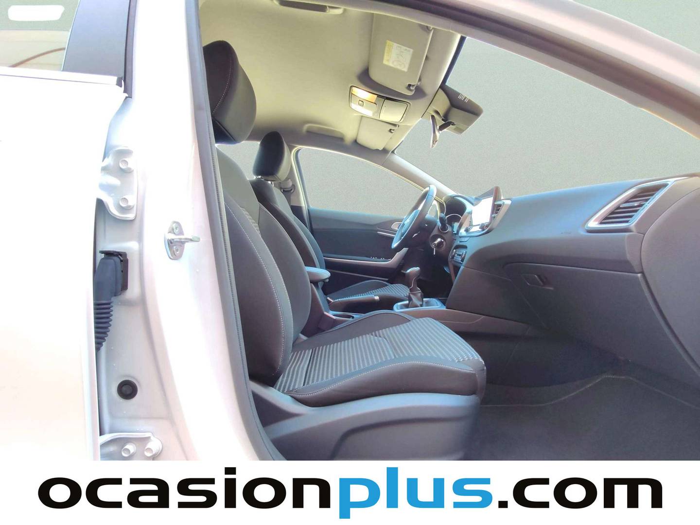 KIA XCeed KIA XCeed 1.0 T-GDi Drive (100 CV) al mejor precio