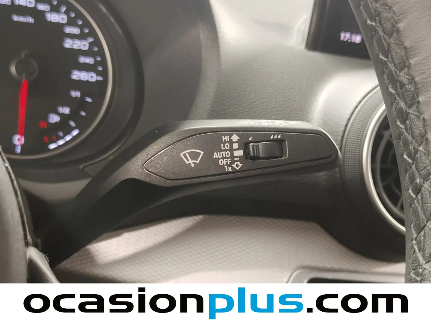 Foto Audi Q2 Audi Q2 Advanced 30 TDI (116 CV)