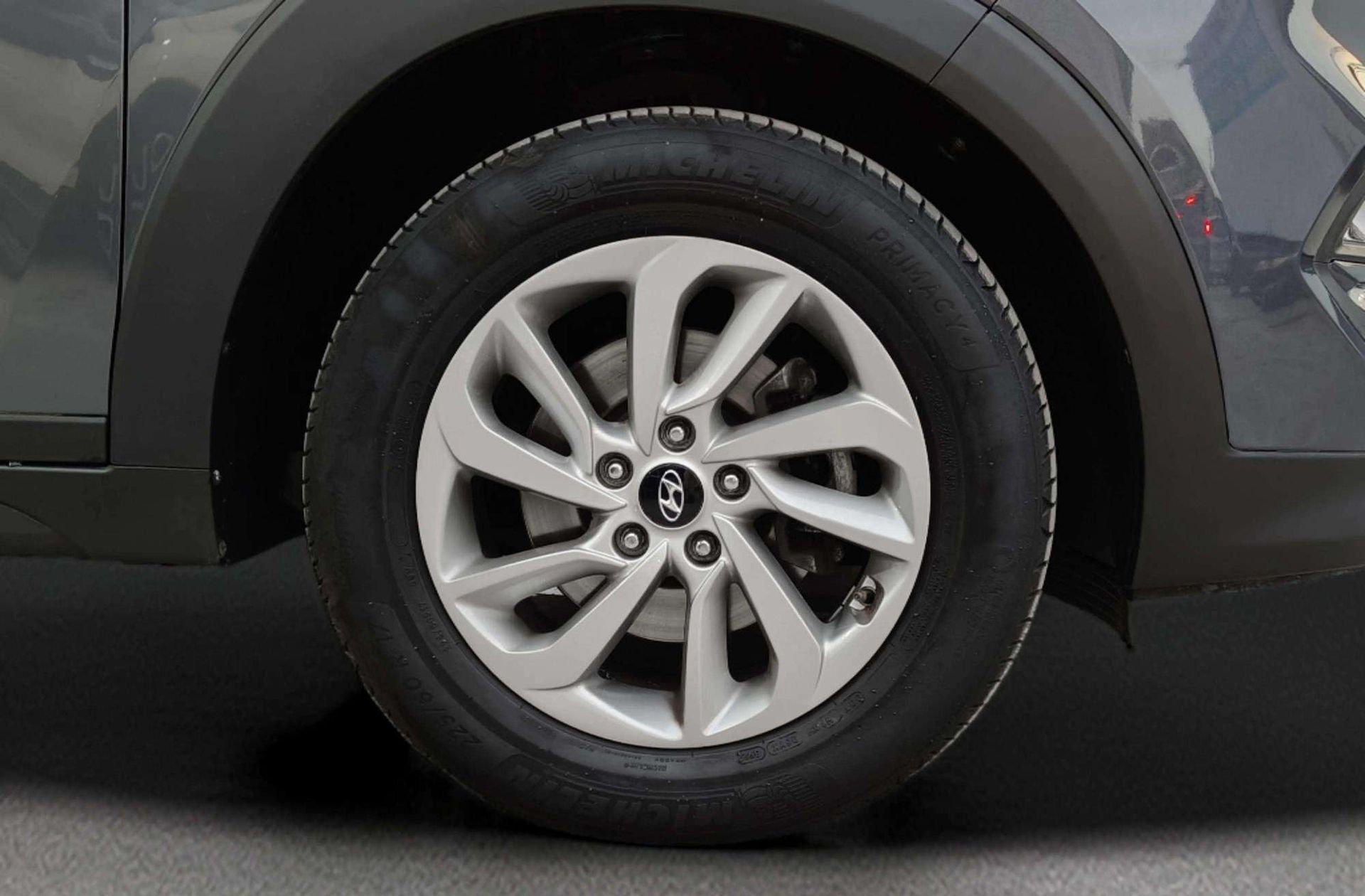 Hyundai Tucson 1.7 CRDi BlueDrive 25 Aniversario 4x2 - foto 35