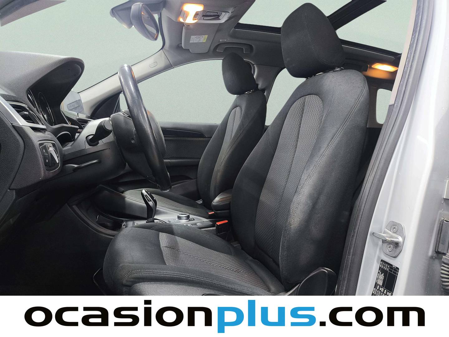 Foto BMW X1 BMW X1 sDrive18i (140 CV)