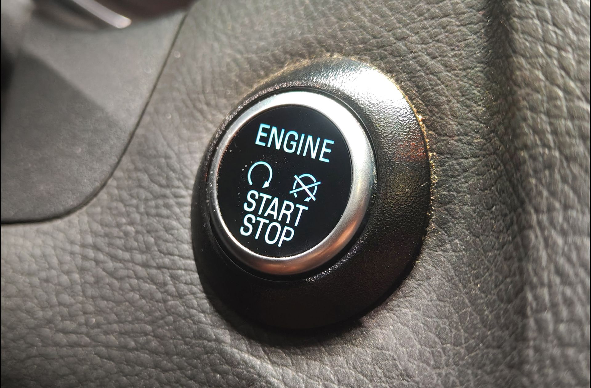 Ford Focus 1.0 EcoBoost ST-Line - foto 26
