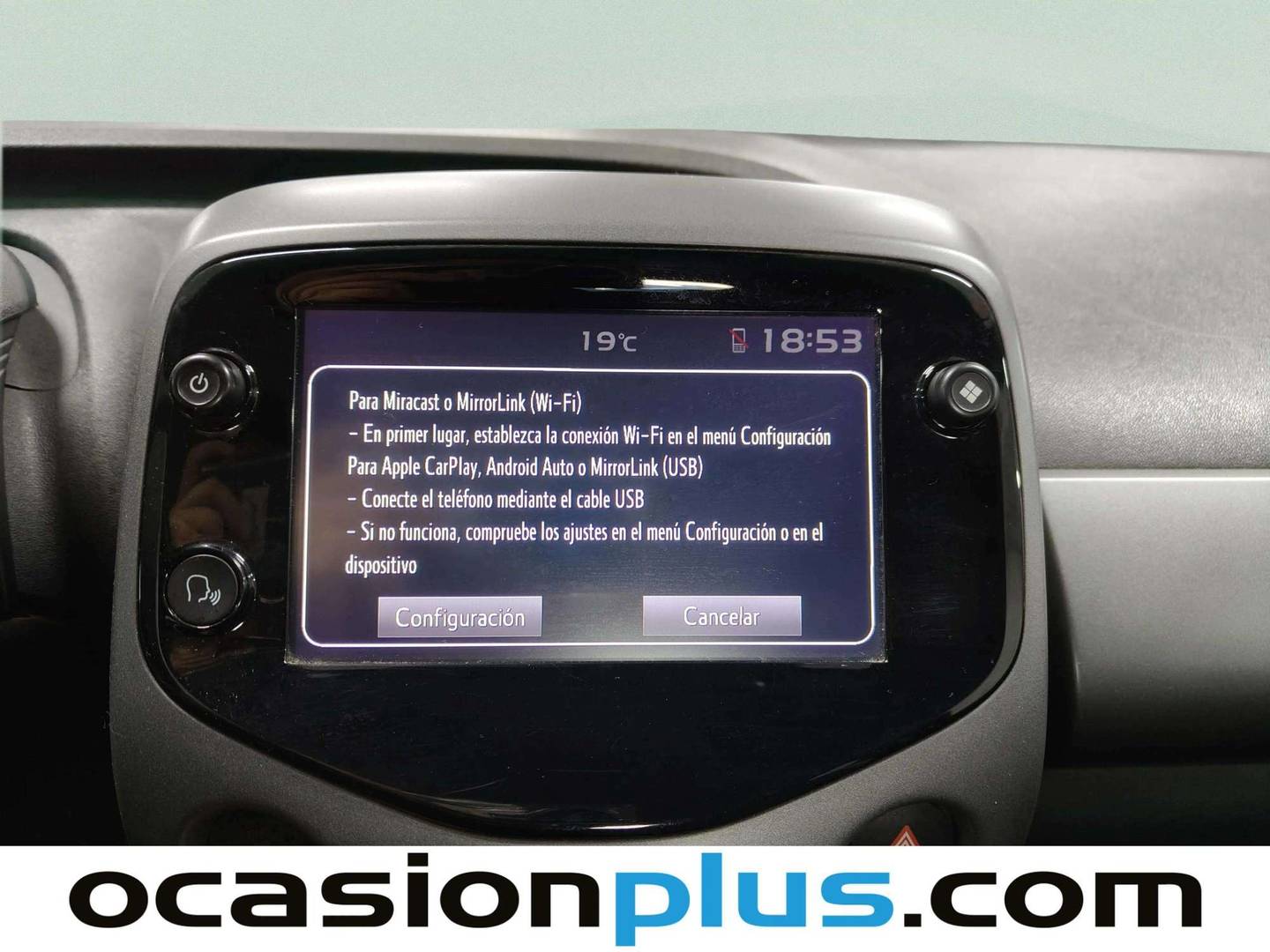 Extras y acabados del Toyota Aygo Toyota Aygo 1.0 70 x-play (72 CV)