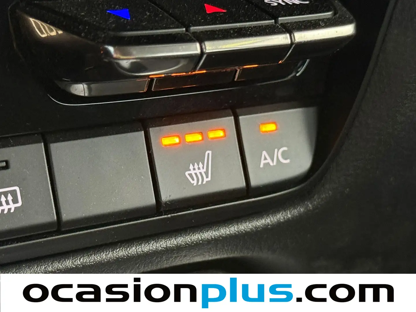 Foto Mazda CX-60 Mazda CX-60 3.3 e-Skyactiv D MHEV Exclusi-Line 8AT (200 CV)