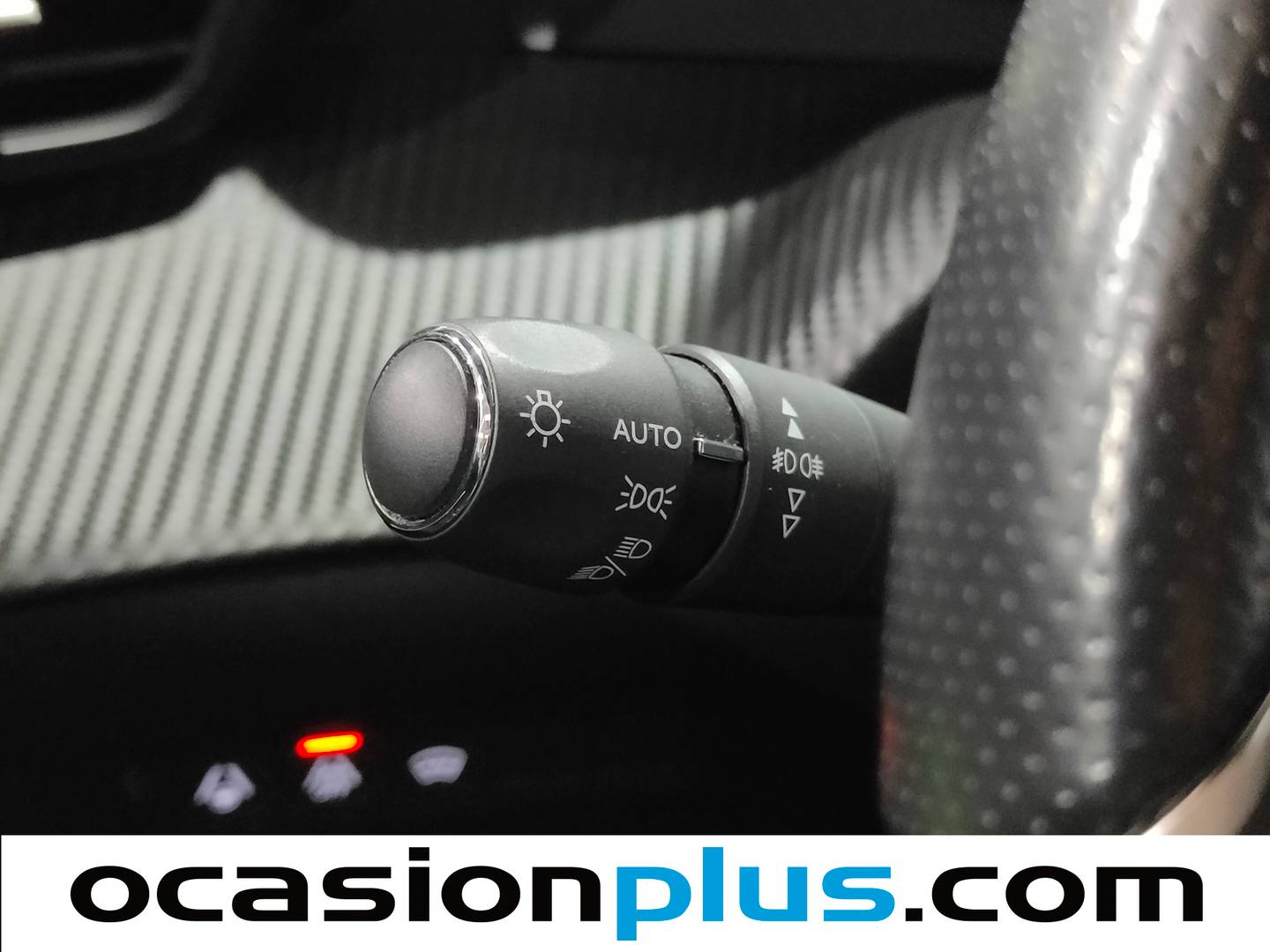 Foto Peugeot 2008 Peugeot 2008 BlueHDI 130 S&S GT Pack EAT8 (130 CV)