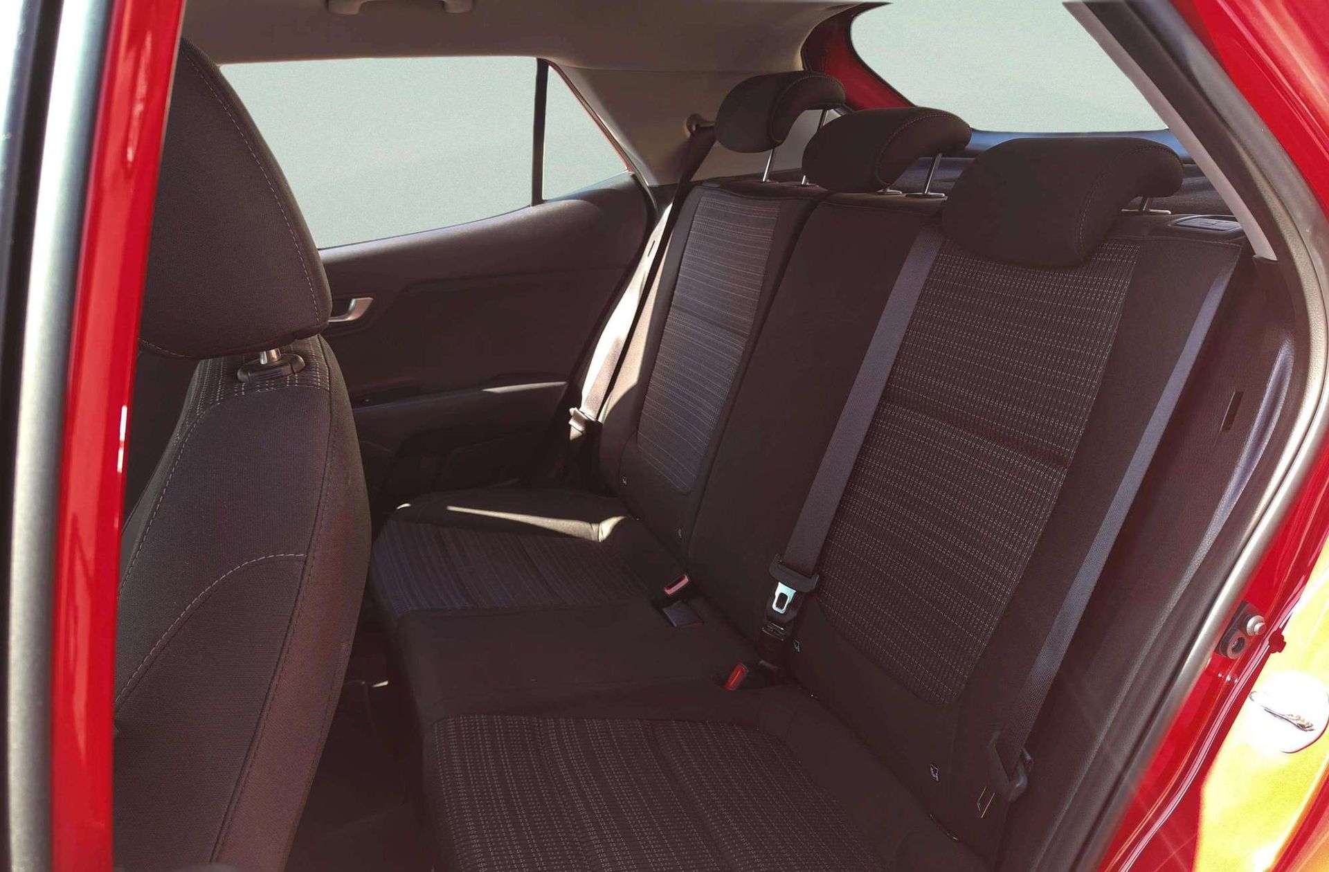 Kia Stonic 1.2 DPi Drive - foto 14
