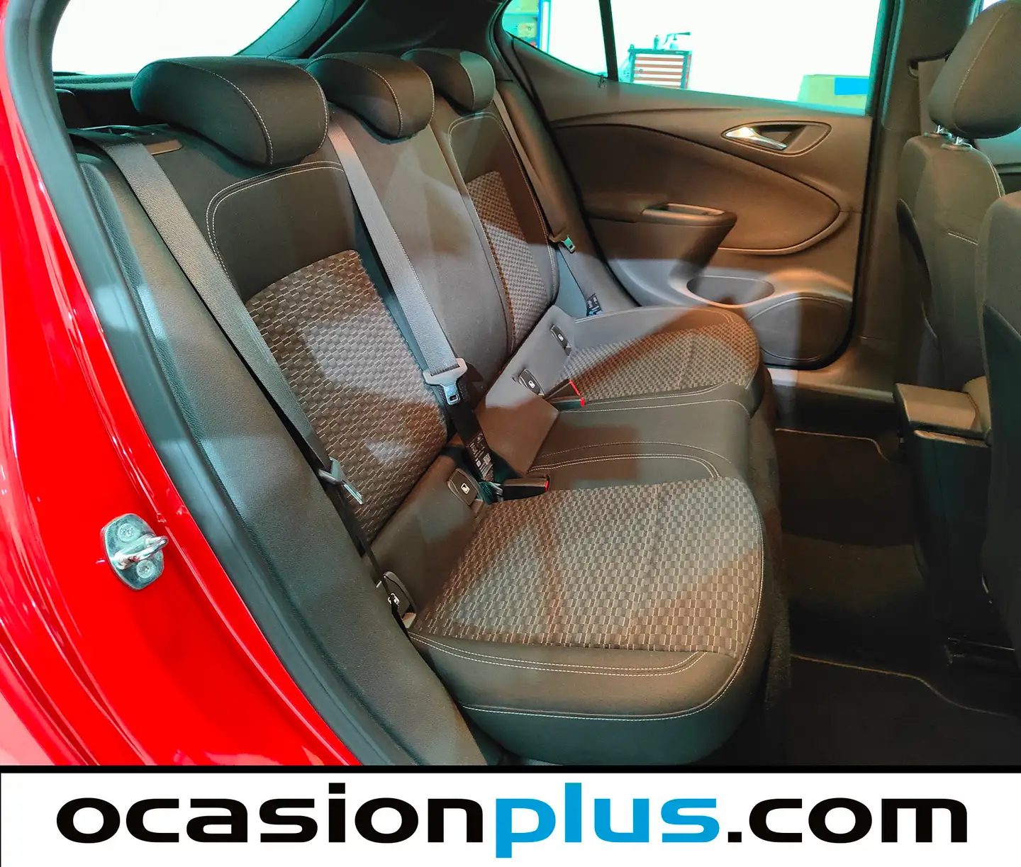 Foto Opel Astra Opel Astra 1.6 CDTi Dynamic (110 CV)