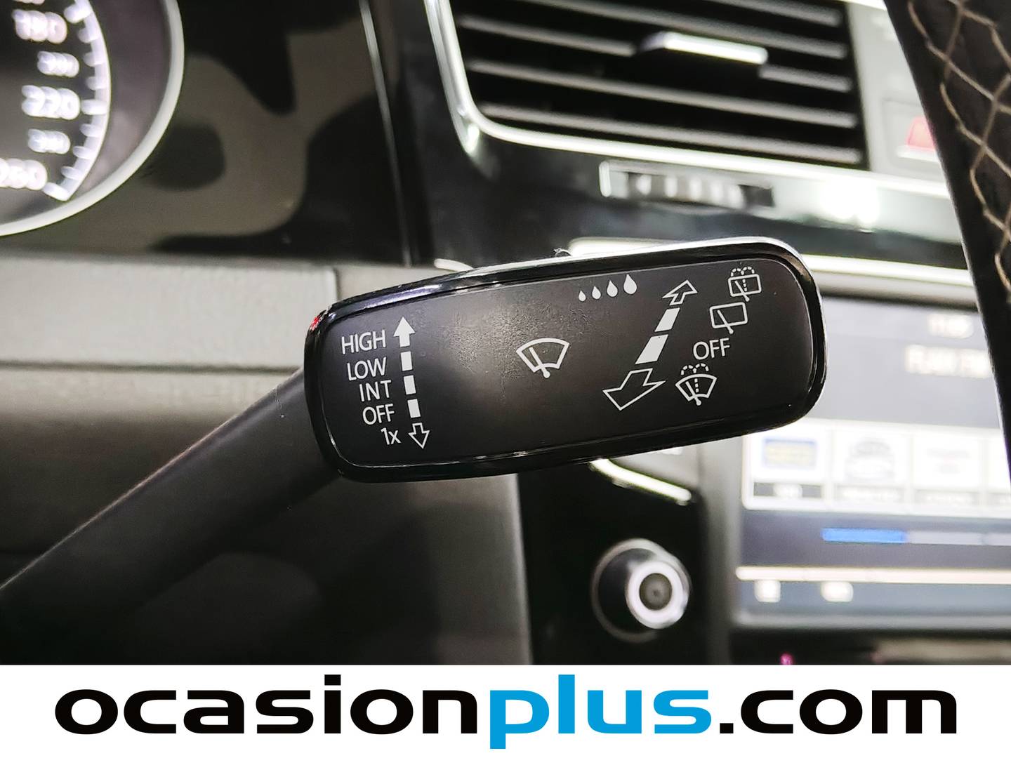 Foto Volkswagen Golf Volkswagen Golf 2.0 TDI CR BMT R-LINE (150 CV)