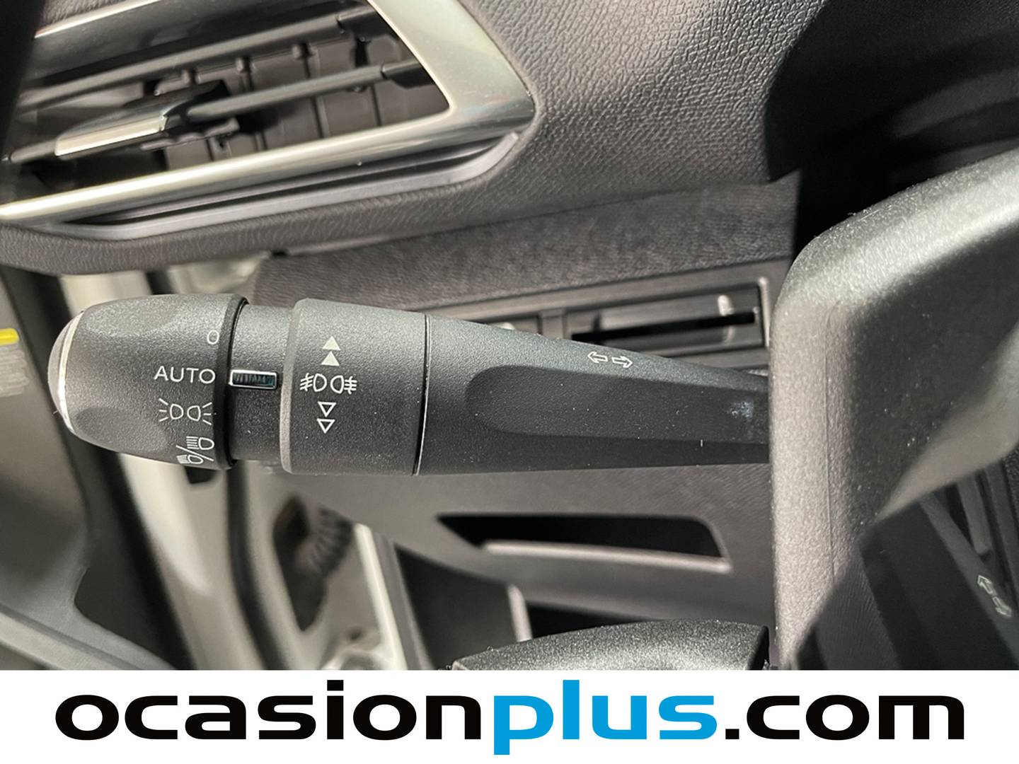 Peugeot 5008 Peugeot 5008 PureTech 130 S&S Allure (130 CV) 7 Plazas de ocasión