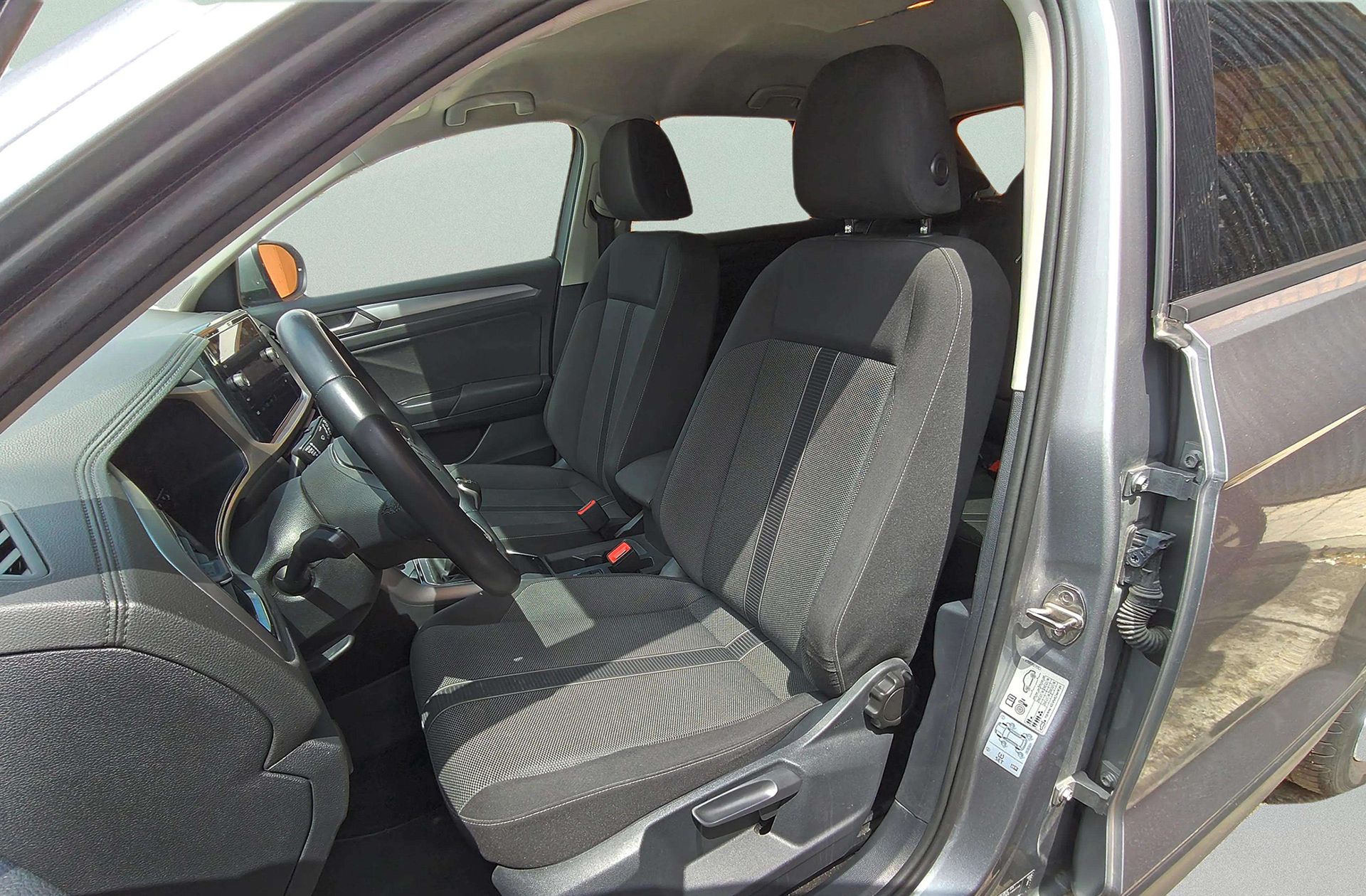 Volkswagen T-Roc Life 1.0 TSI - foto 12