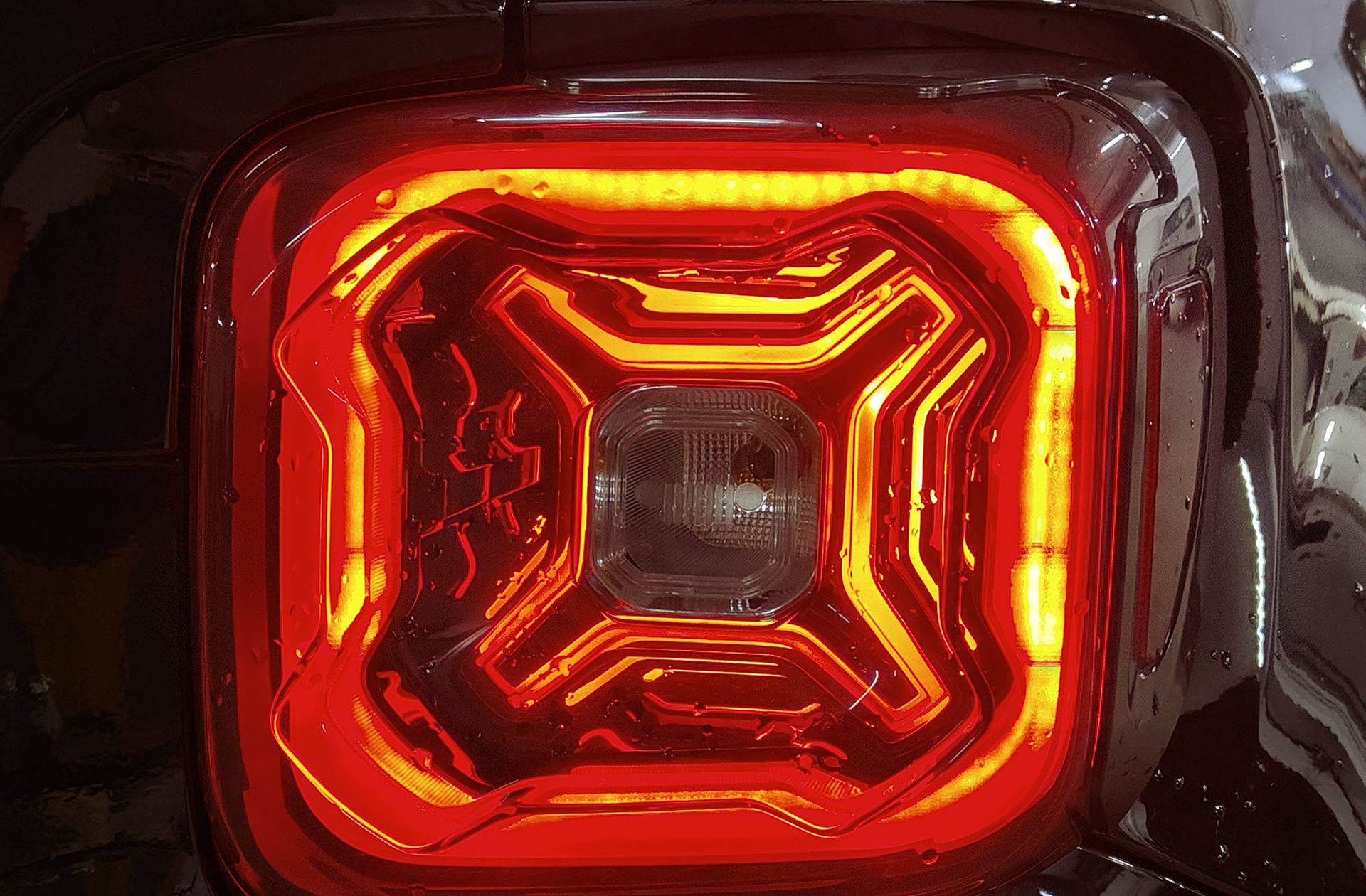 Jeep Renegade eHybrid 1.5 Altitude DCT - foto 20
