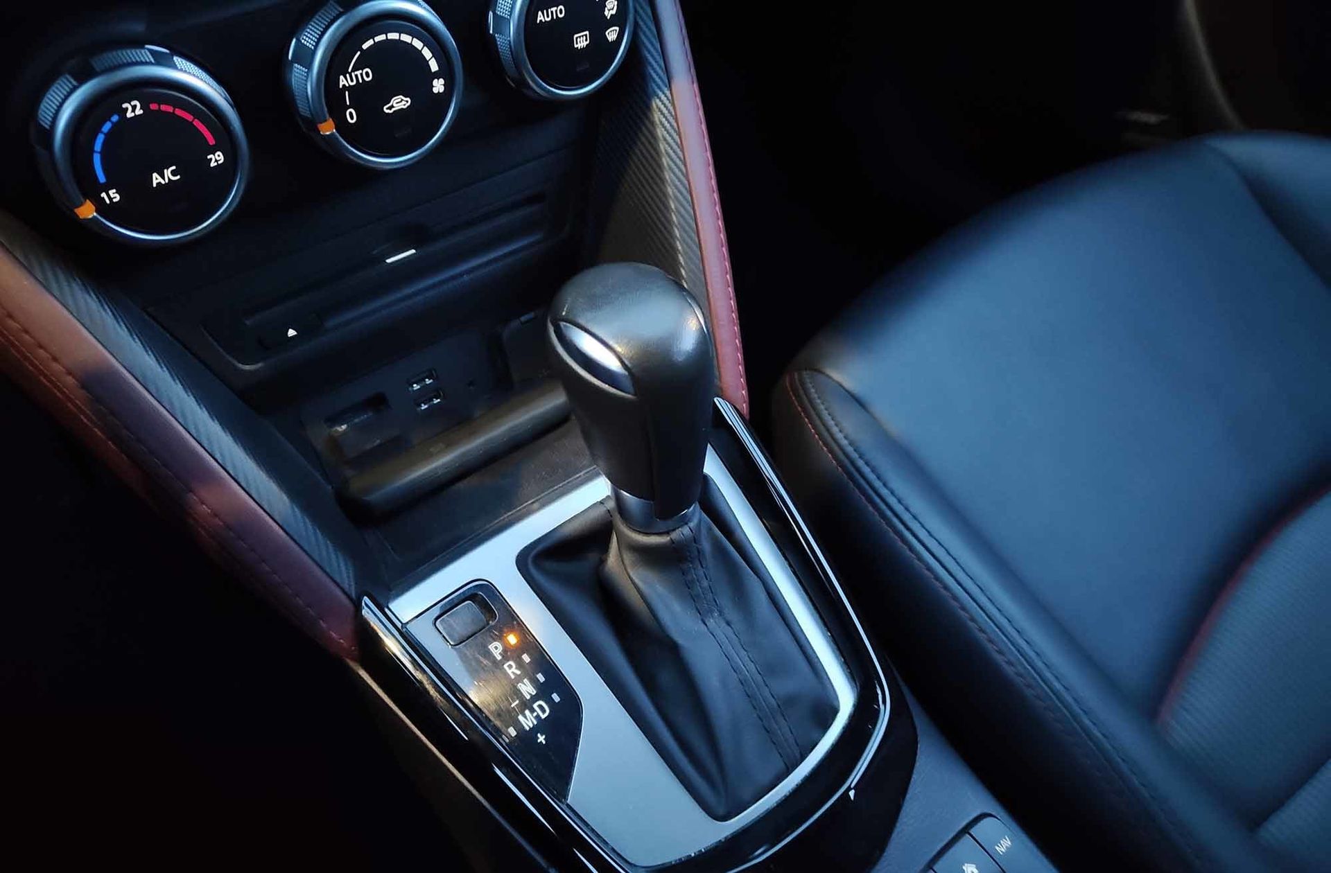 Mazda CX-3 1.5 DE Skyactiv Luxury 4WD - foto 5