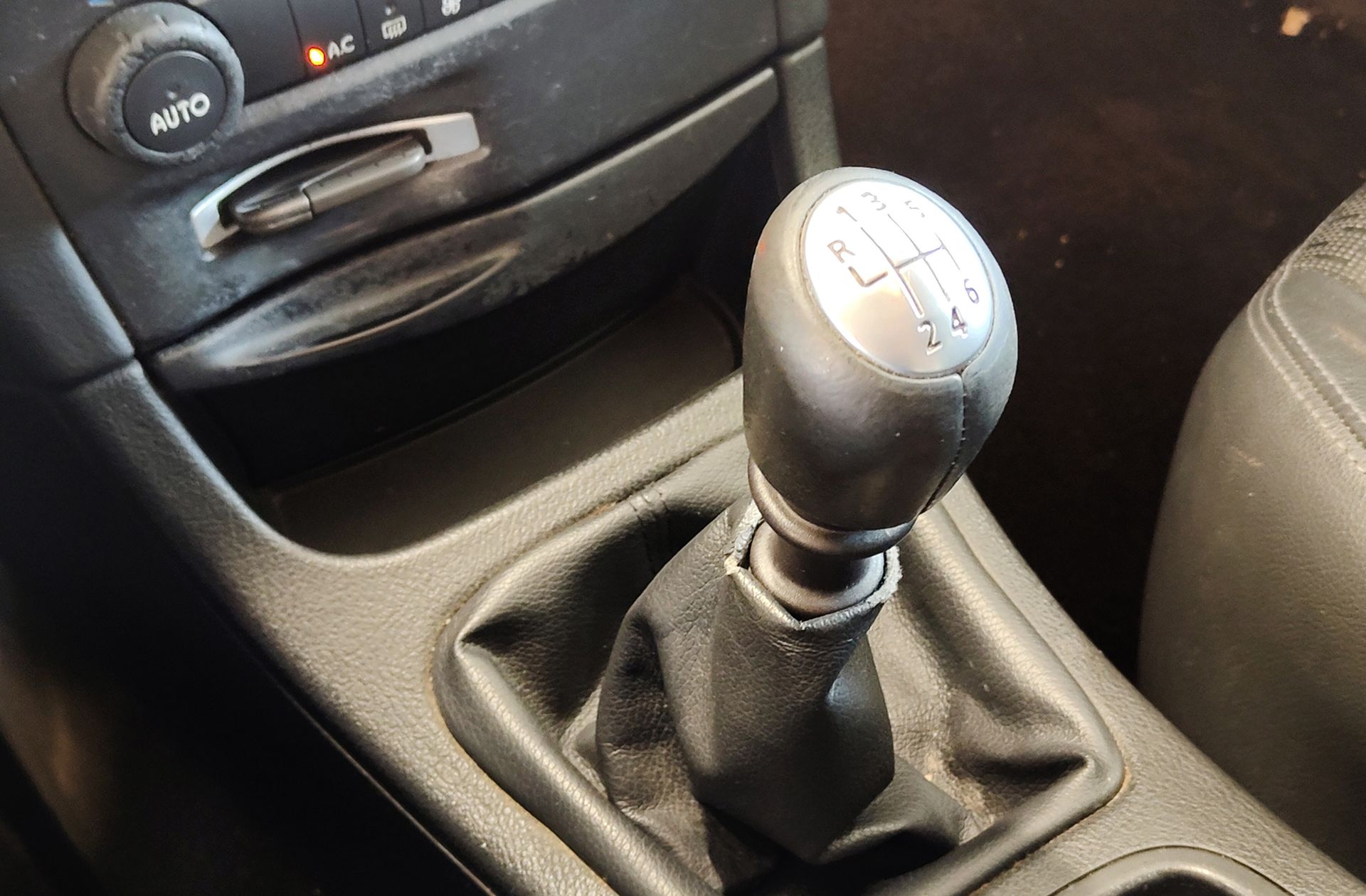 Renault Laguna 2.0 dCi Confort Dynamique - foto 5