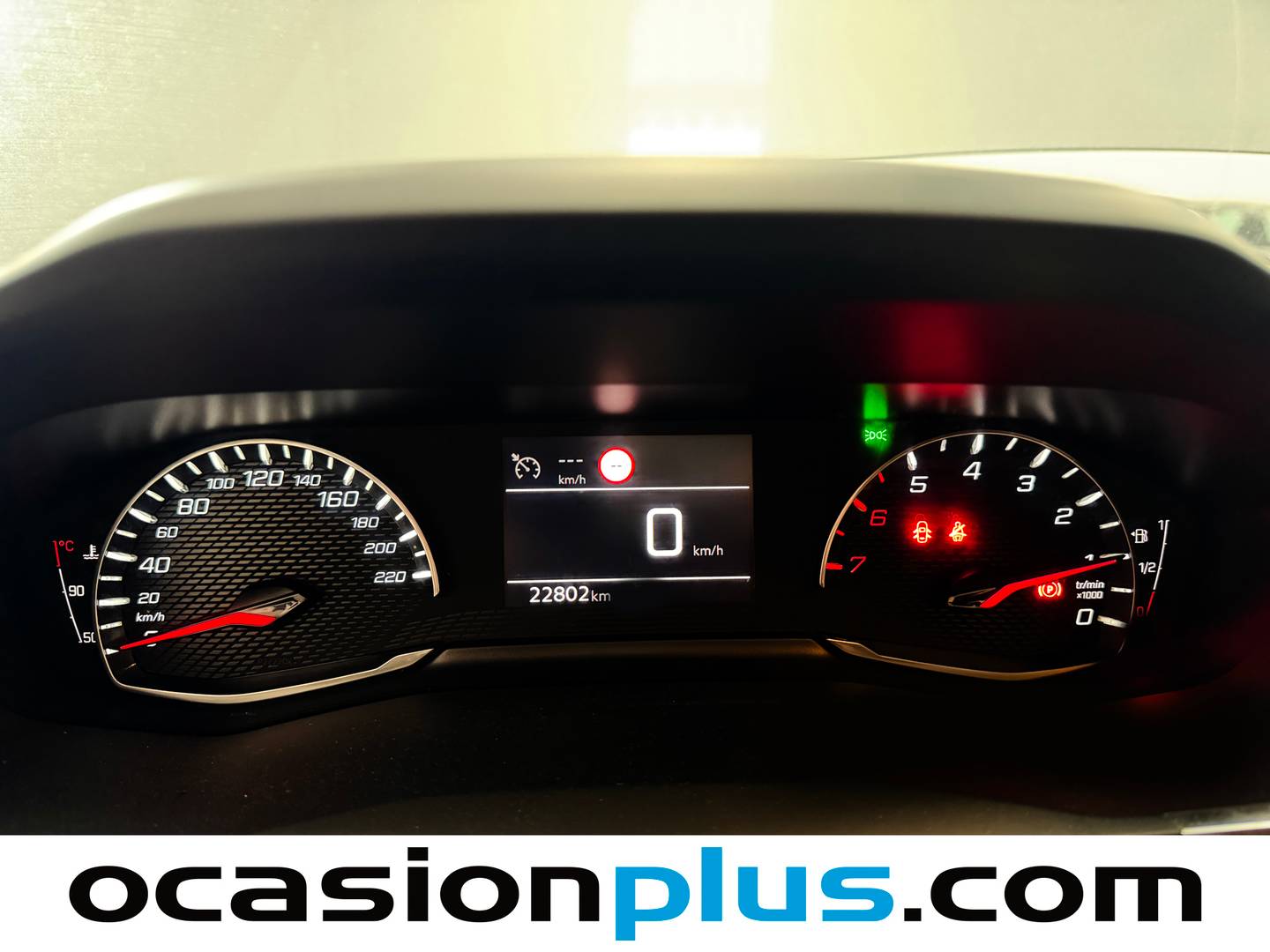 Foto Peugeot 208 Peugeot 208 PureTech 100 Allure (100 CV)