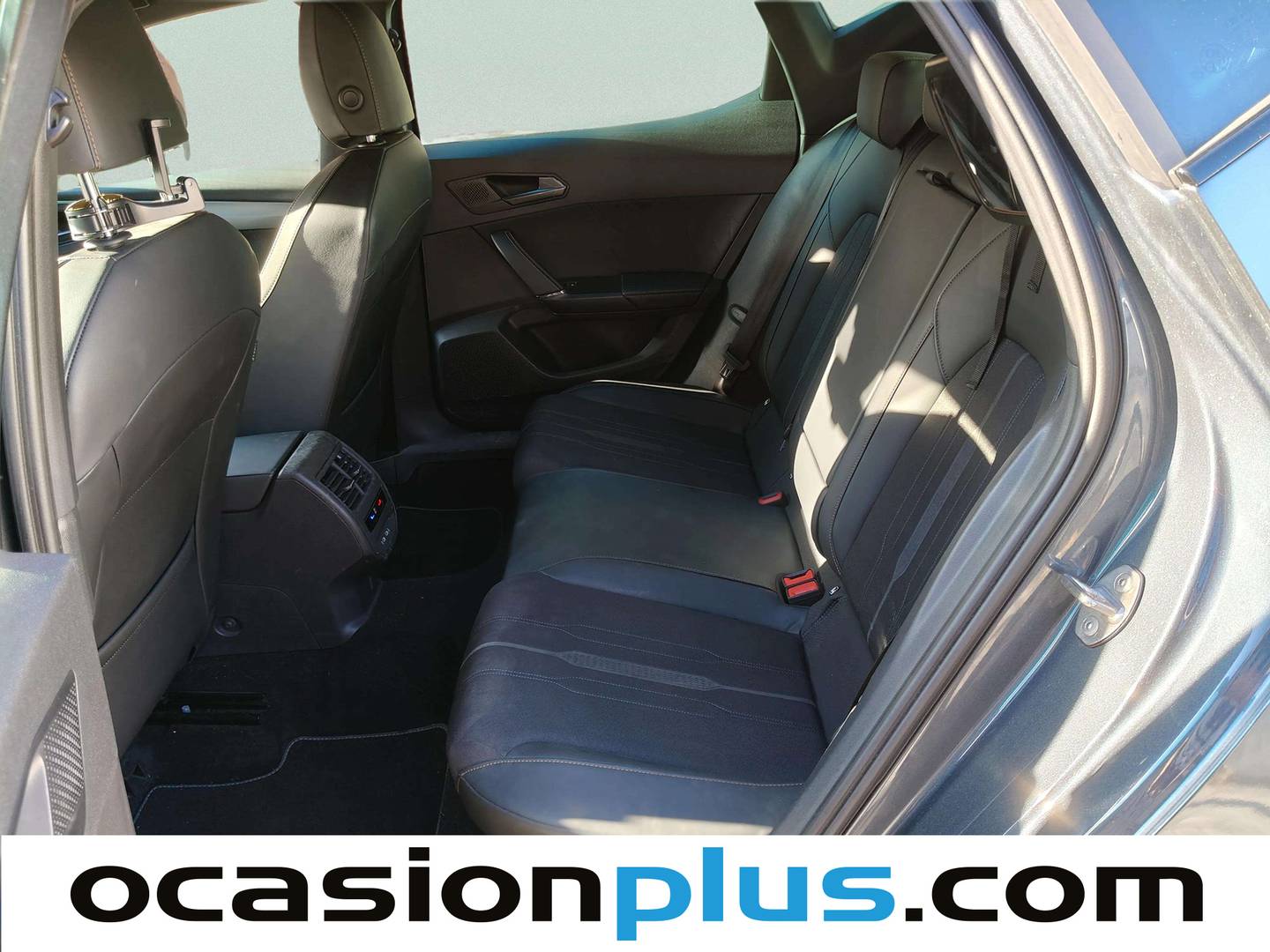 Foto asientos traseros Cupra León Cupra León 1.5 eTSI DSG (150 CV)