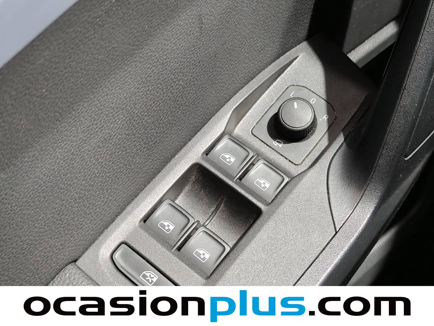 Foto Seat Arona SEAT Arona 1.5 TSI S&S FR XL DSG (150 CV)