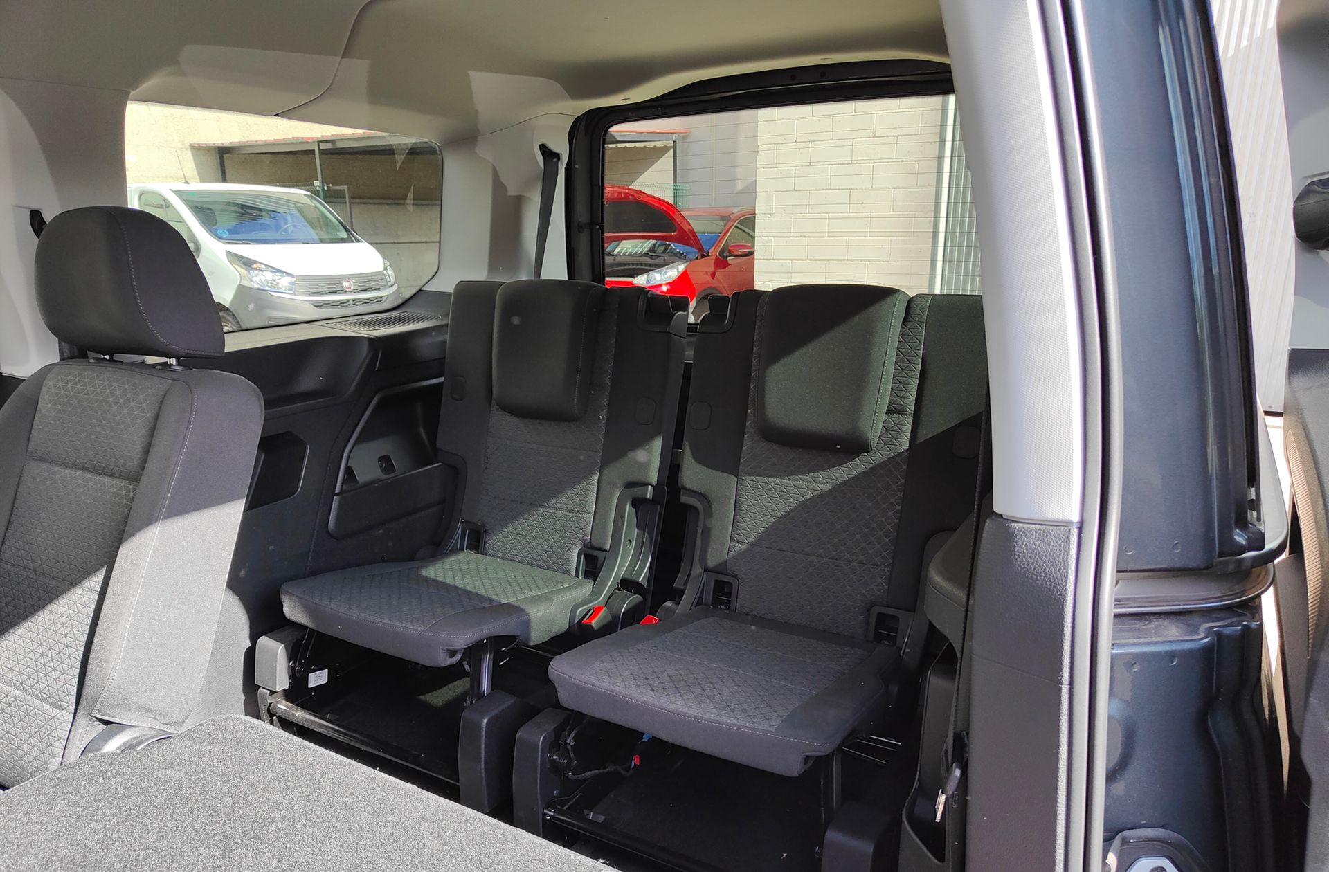 Ford Grand Tourneo Connect 2.0 EcoBlue Titanium 7 plazas - foto 12