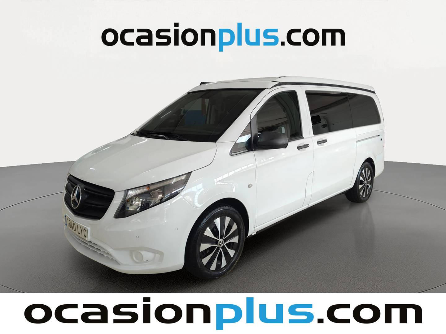 Foto delantera Mercedes Vito Mercedes Vito 220 d Marco Polo Activity Largo (163 CV) Camperizada derecha