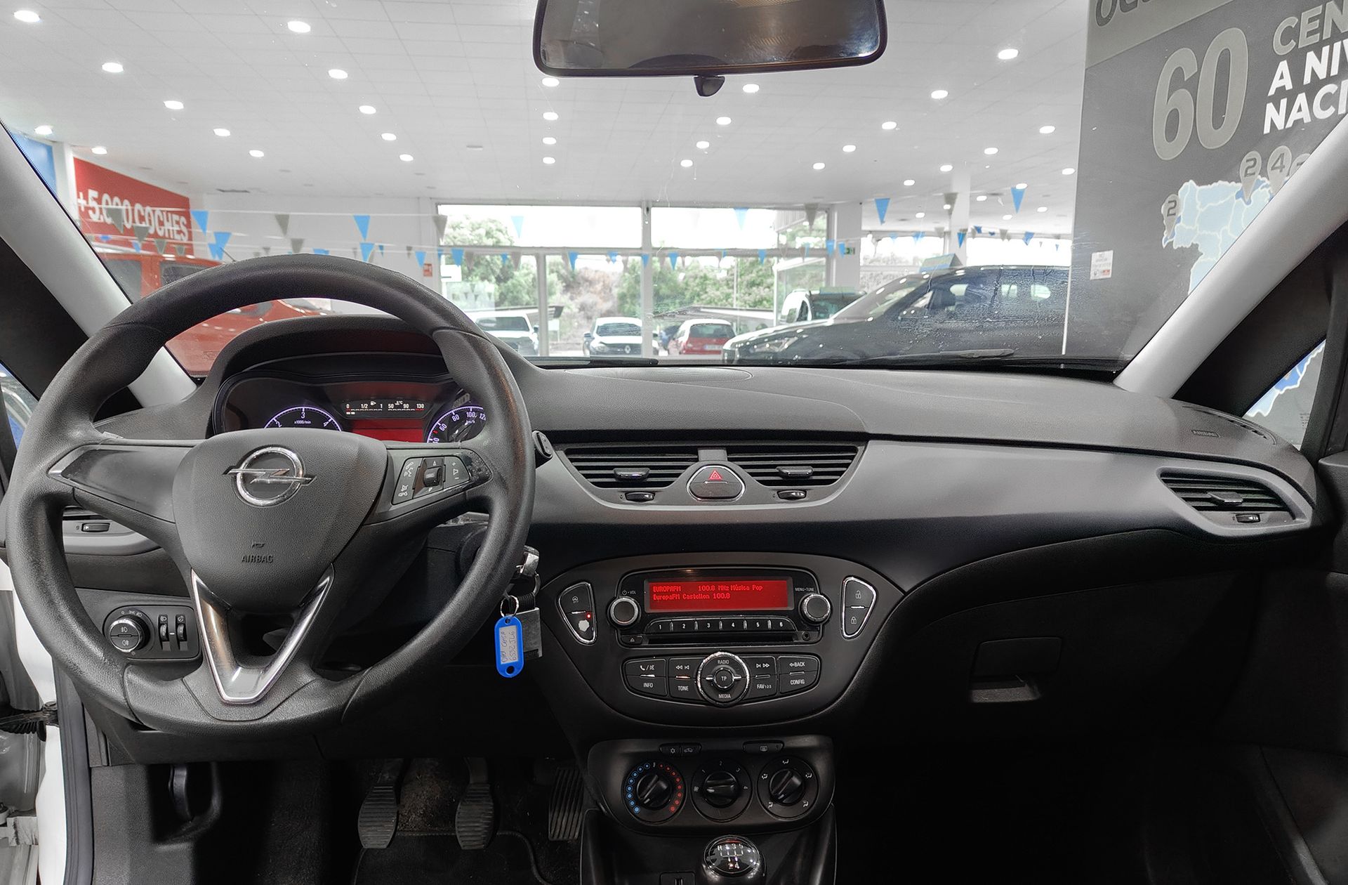 Opel Corsa 1.3 CDTI Expression - foto 6