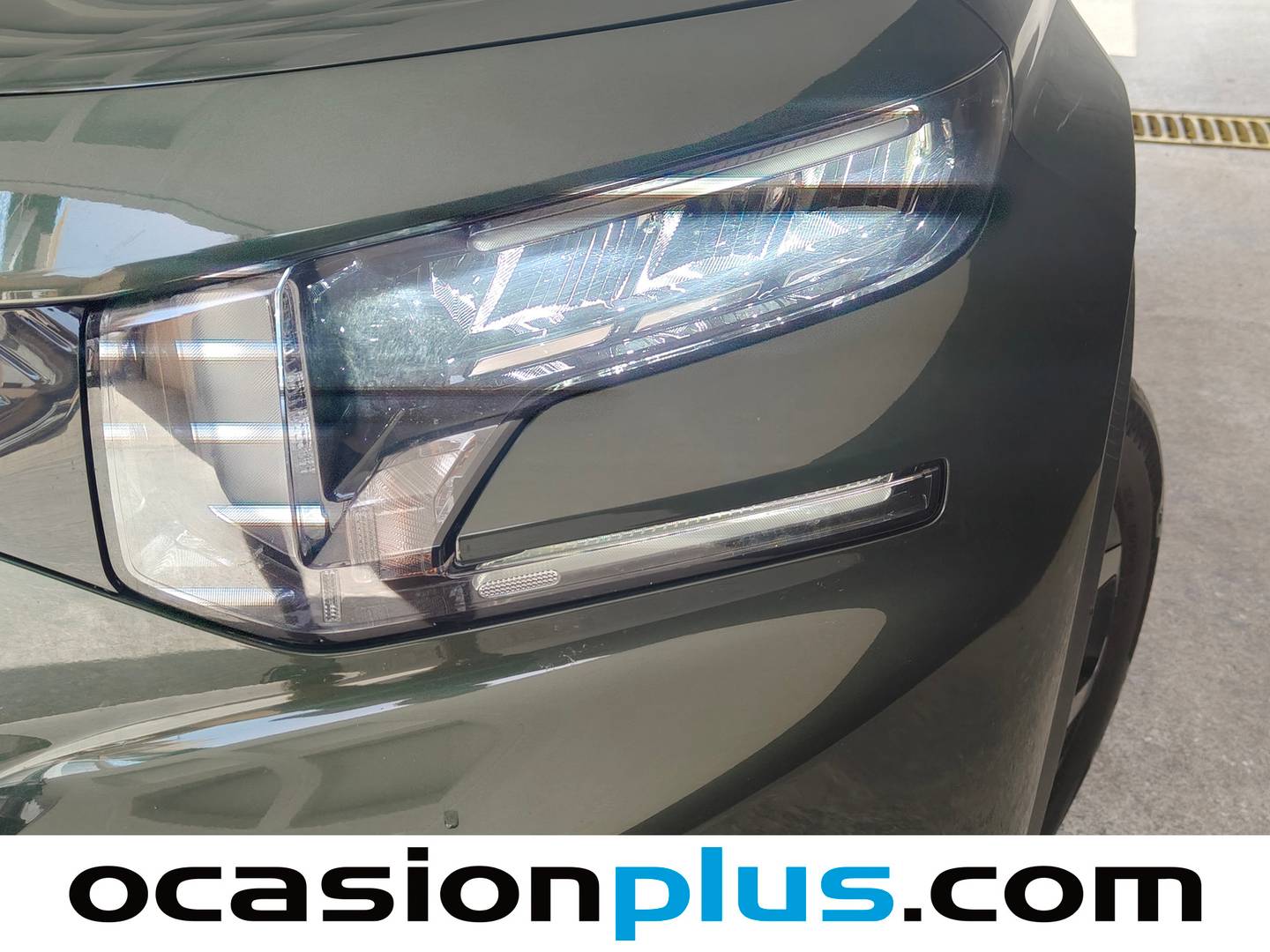Acabados Citroën C3 Aircross Citroën C3 Aircross Hybrid 145 Plus e-DCS6 (145 CV)