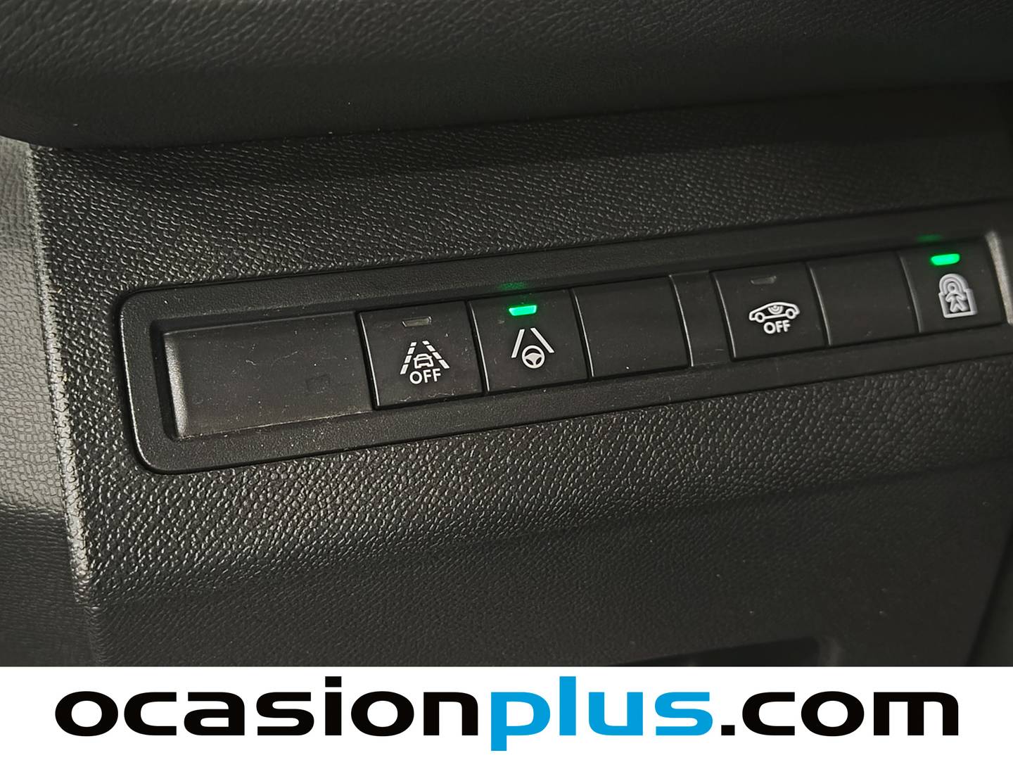 Foto Peugeot 3008 Peugeot 3008 PureTech 130 S&S GT EAT8 (130 CV)