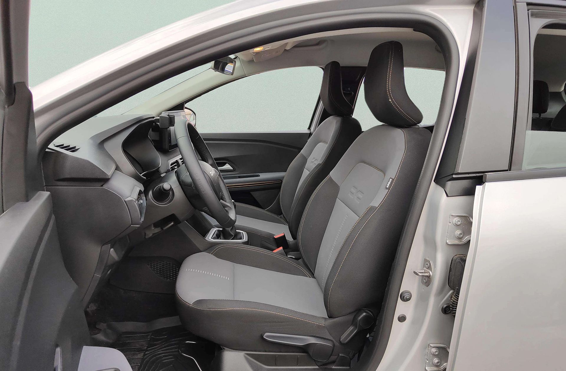 Dacia Sandero Stepway Extreme Go TCe - foto 12