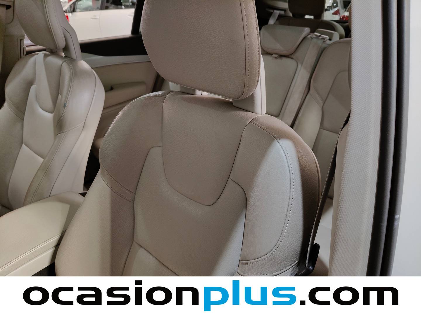 Volvo XC90 Volvo XC90 D5 Momentum AWD Auto 7 Plazas (235 CV) al mejor precio