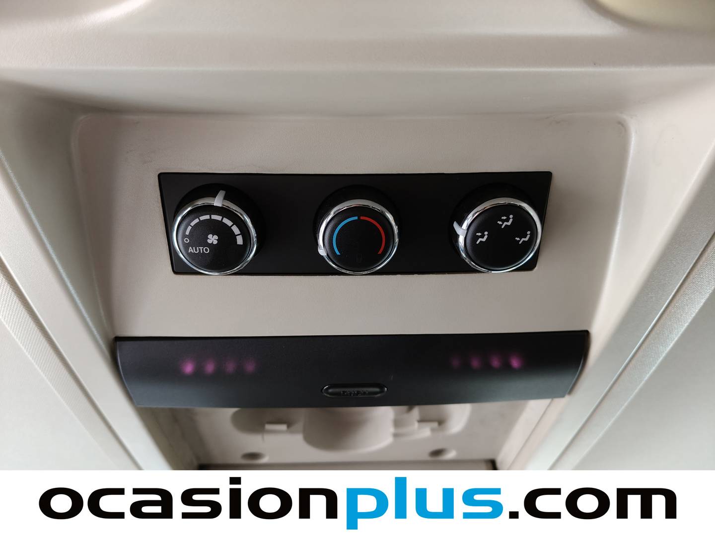 Lancia Voyager Lancia Voyager 2.8 CRD PLATINUM  (177 CV) 7 Plazas diésel