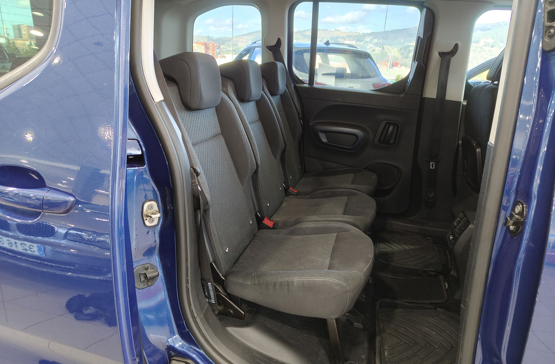 Peugeot Rifter BlueHDi 130 Allure Standard - foto 15