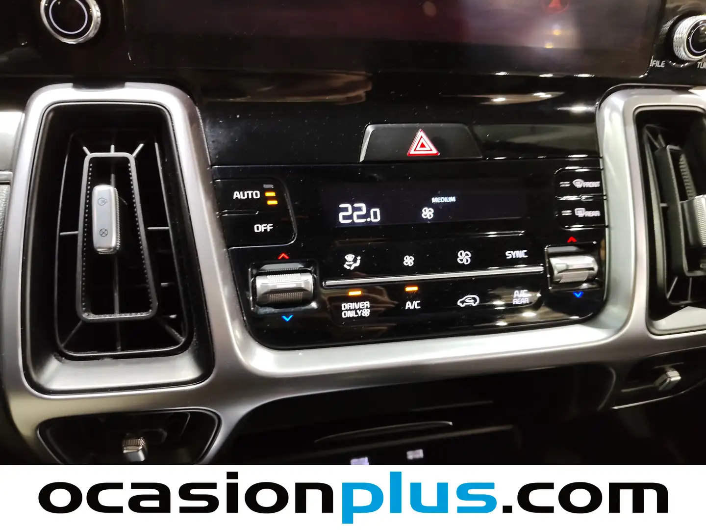 Foto KIA Sorento Kia Sorento 1.6 T-GDi HEV Drive 4x2 (230 CV)