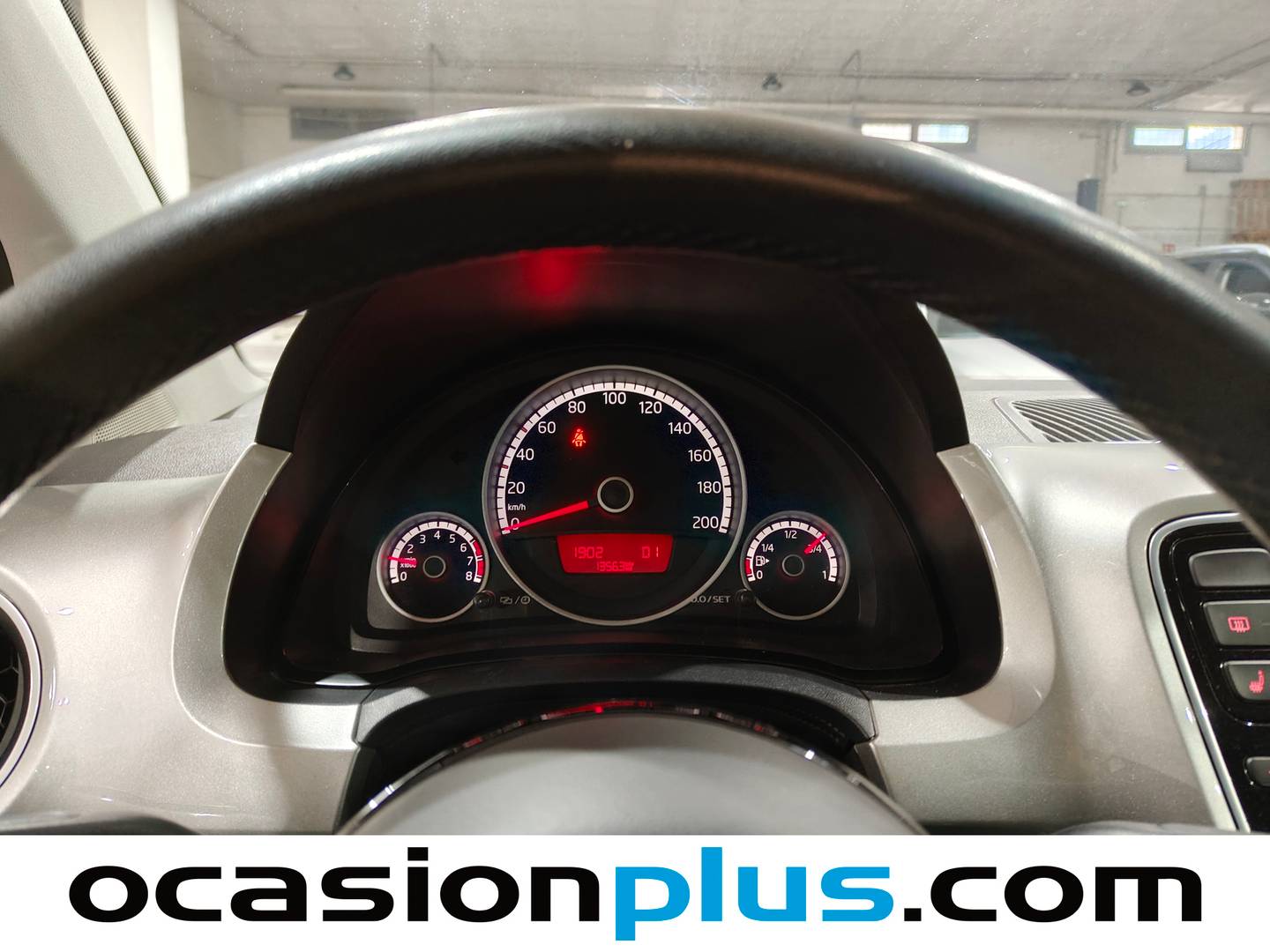 Volkswagen up! Volkswagen Up High up! 1.0 ASG (75 CV) automático