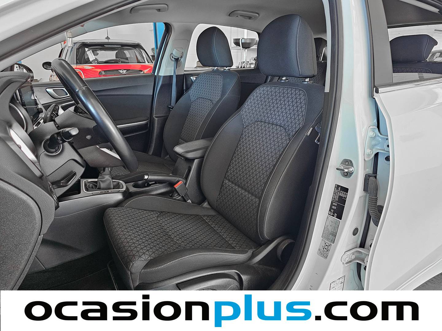 Foto KIA Ceed Kia Ceed 1.0 T-GDI Drive (100 CV)