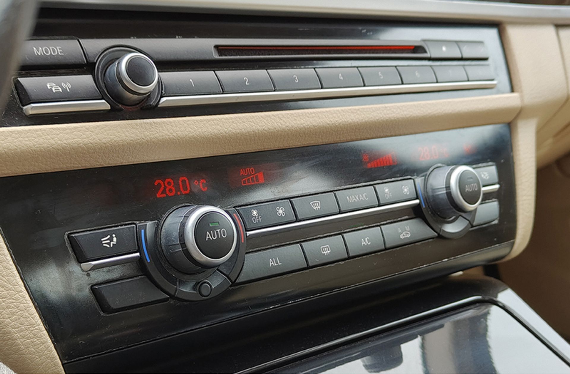 BMW Serie 5 528i - foto 31