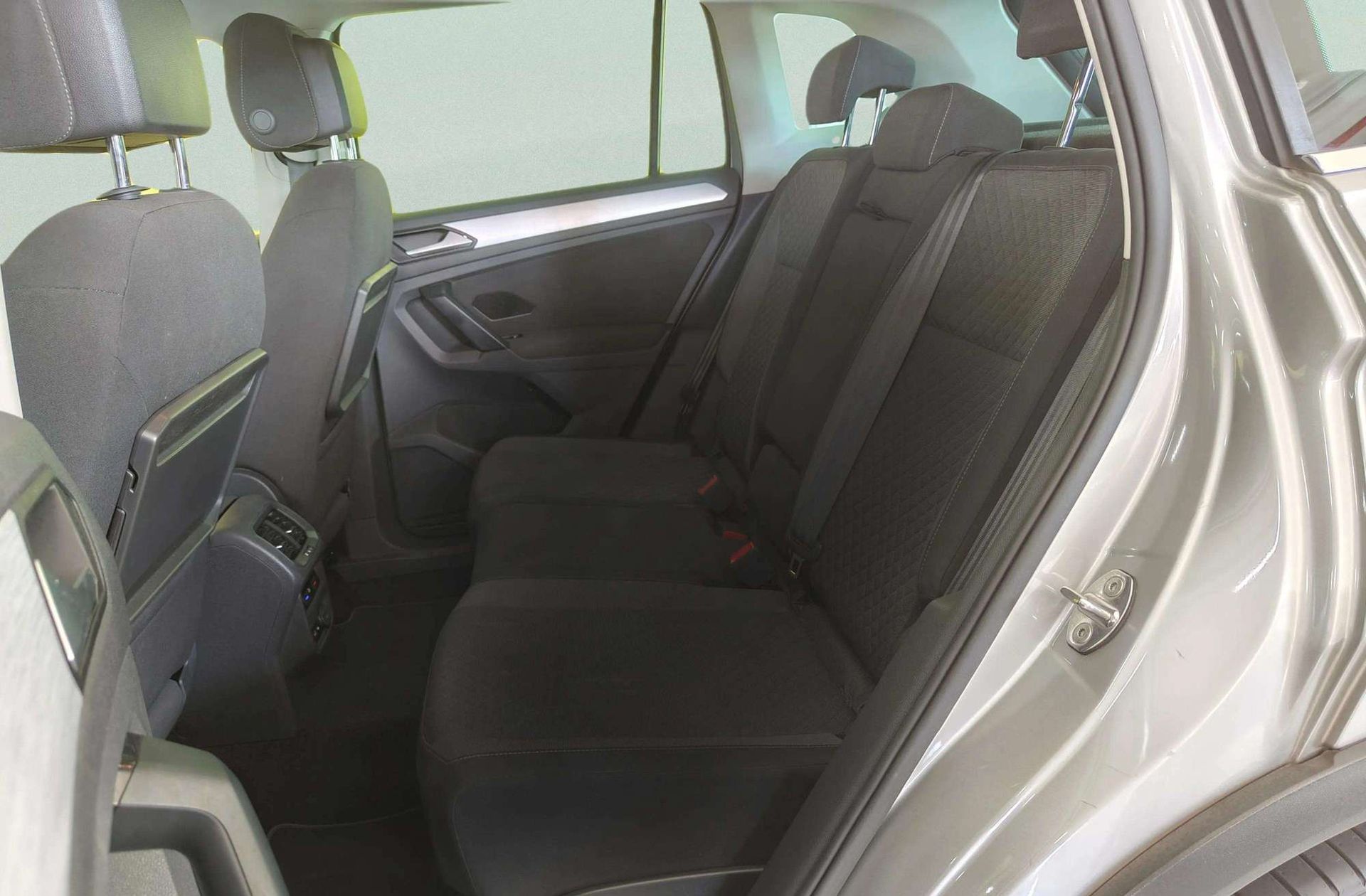 Volkswagen Tiguan Advance 1.5 TSI Pack R-LINE - foto 10