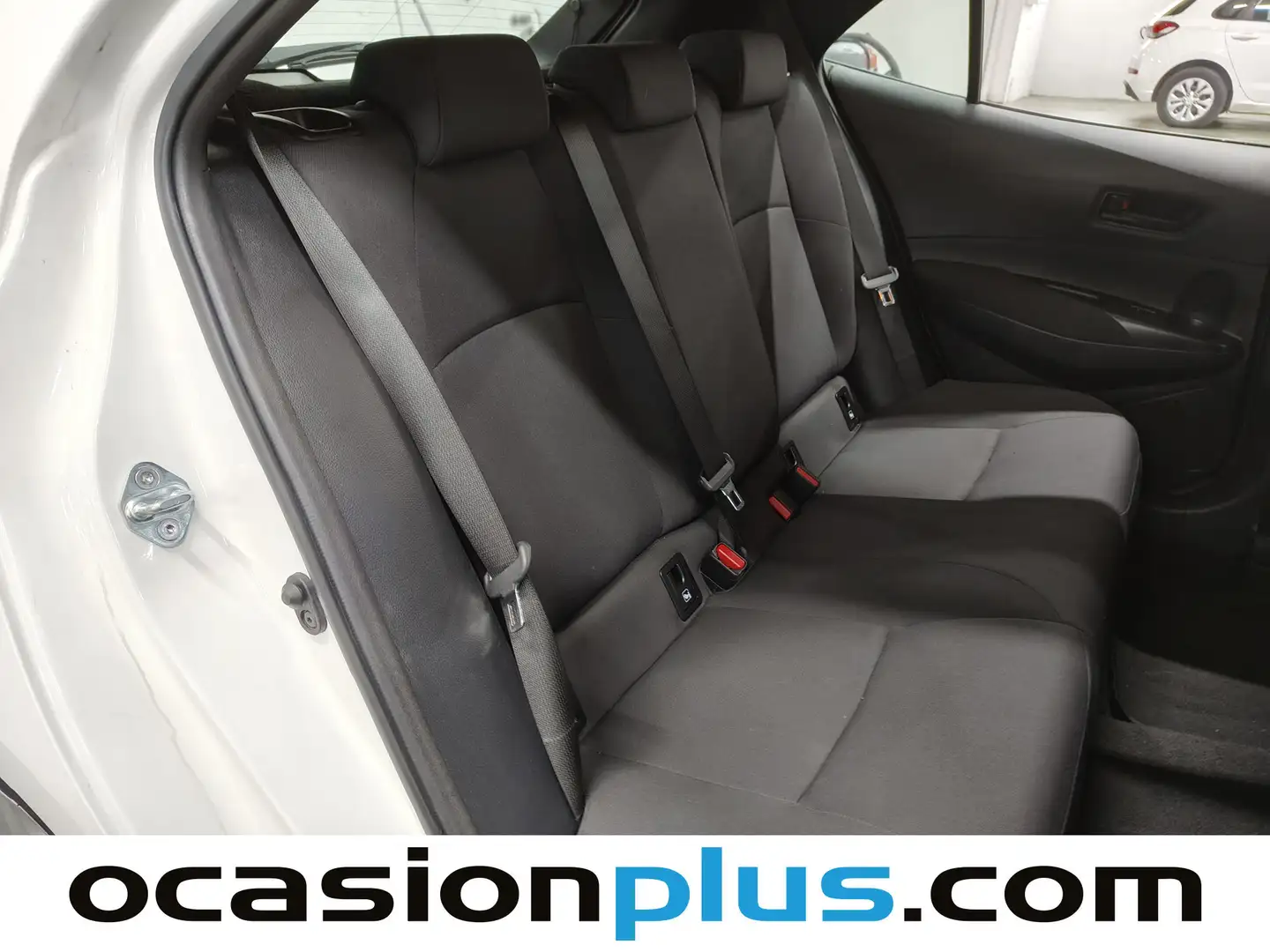 Foto Toyota Corolla Toyota Corolla 125H Business E-CVT (122 CV)