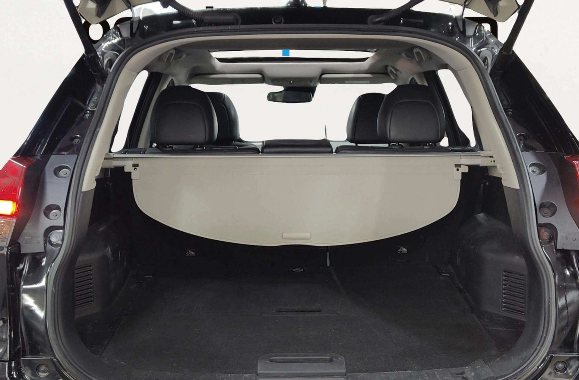 Nissan X-Trail dCi 150 Tekna 4x2 - foto 24