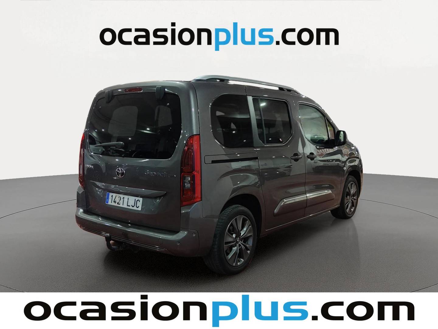 Foto trasera Toyota Proace City Verso Toyota Proace City Verso 1.5D Family Advance L1 Auto (131 CV) derecha