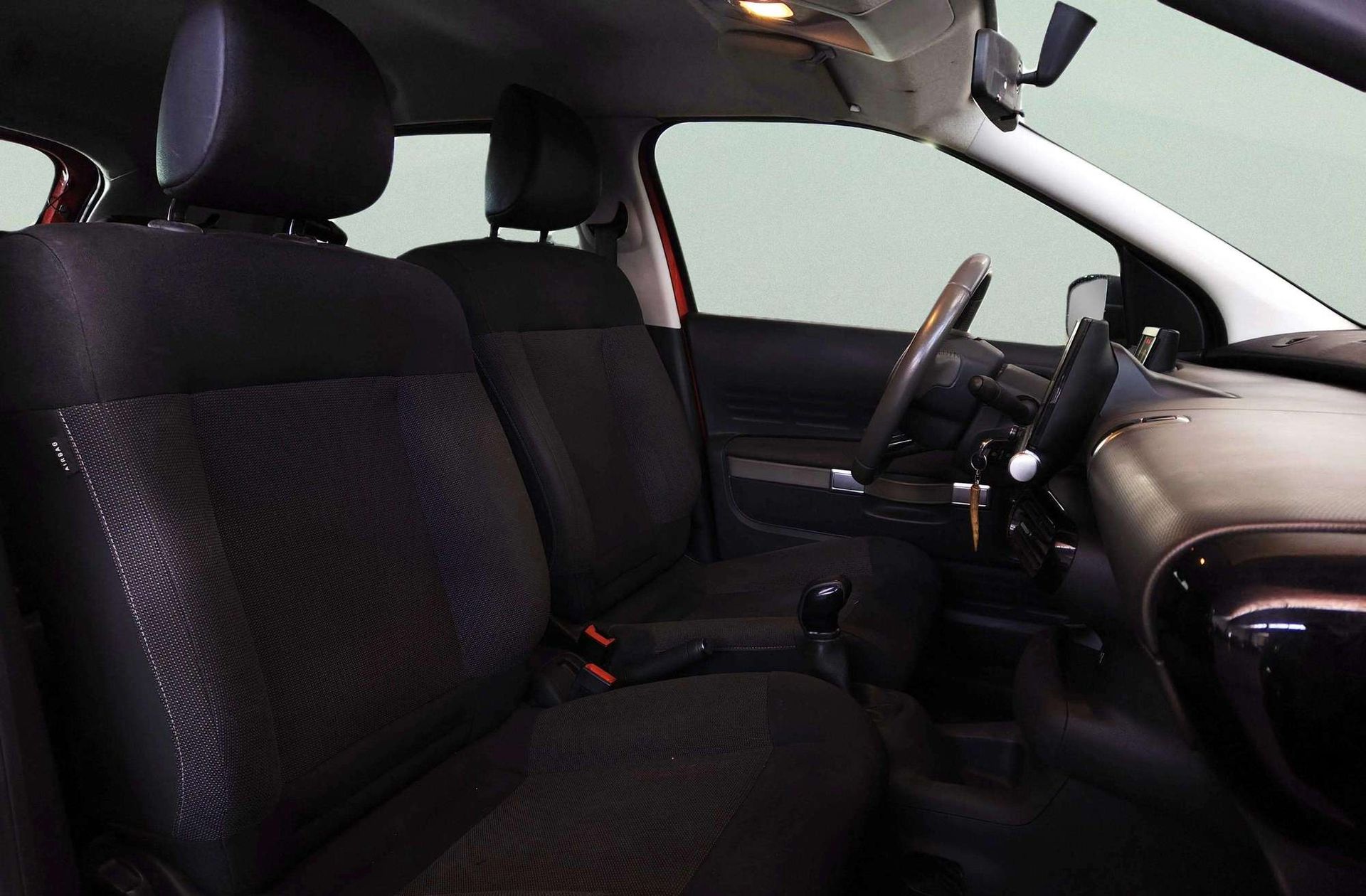 Citroën C4 Cactus 1.2 VTi Feel Fine - foto 14