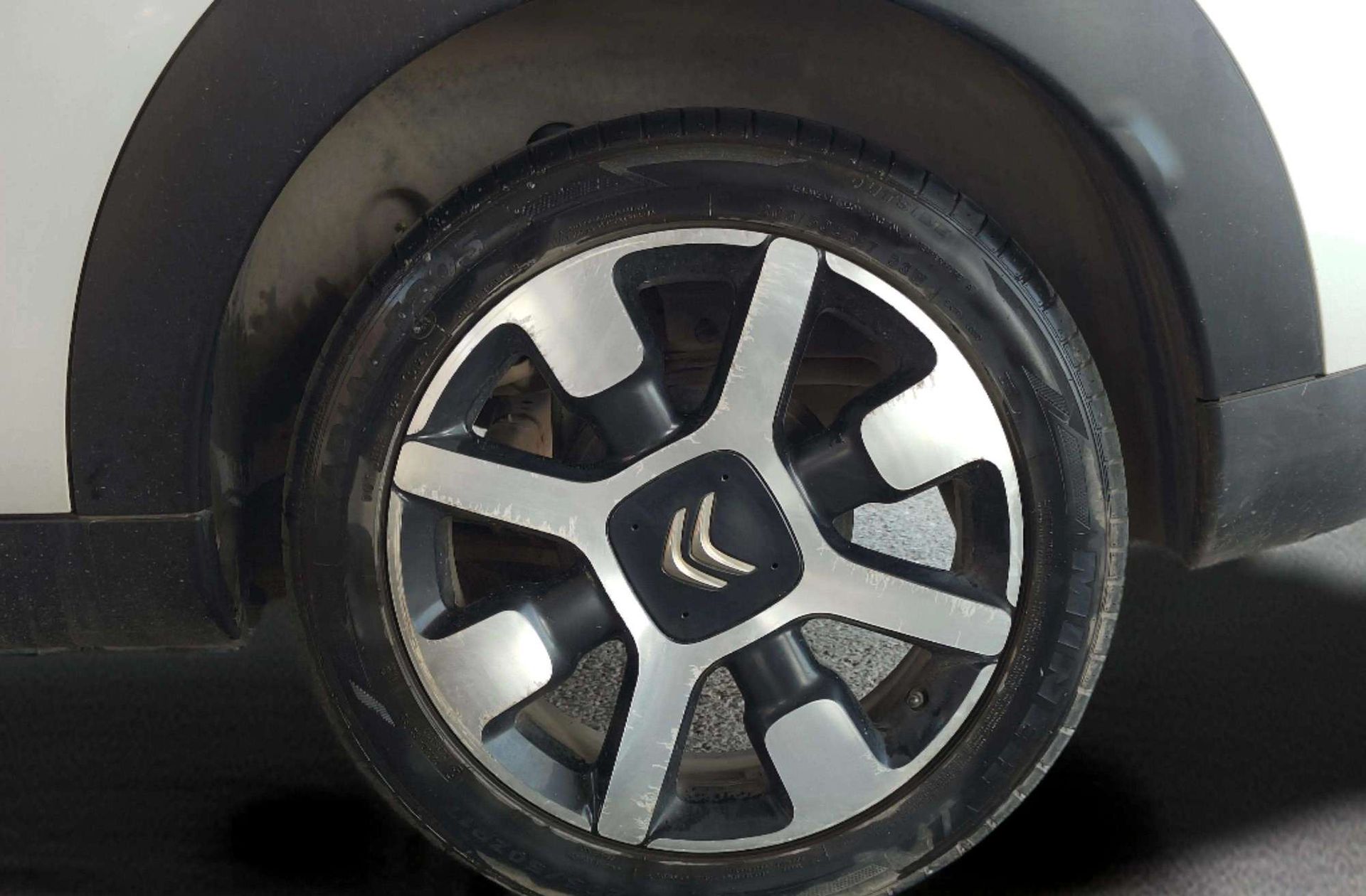 Citroën C4 Cactus e-HDI 92 Shine ETG6 - foto 36