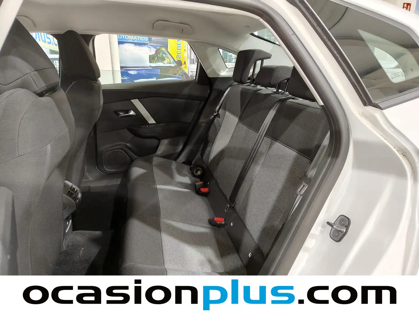 Foto Citroën C4 X Citroen C4 X PureTech 100 S&S 6v You (102 CV)