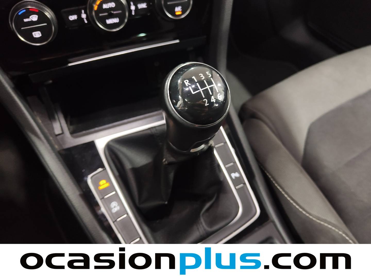 Volkswagen Golf Volkswagen Golf Sport 1.4 TSI BMT ACT Tech BMT (150 CV) de segunda mano
