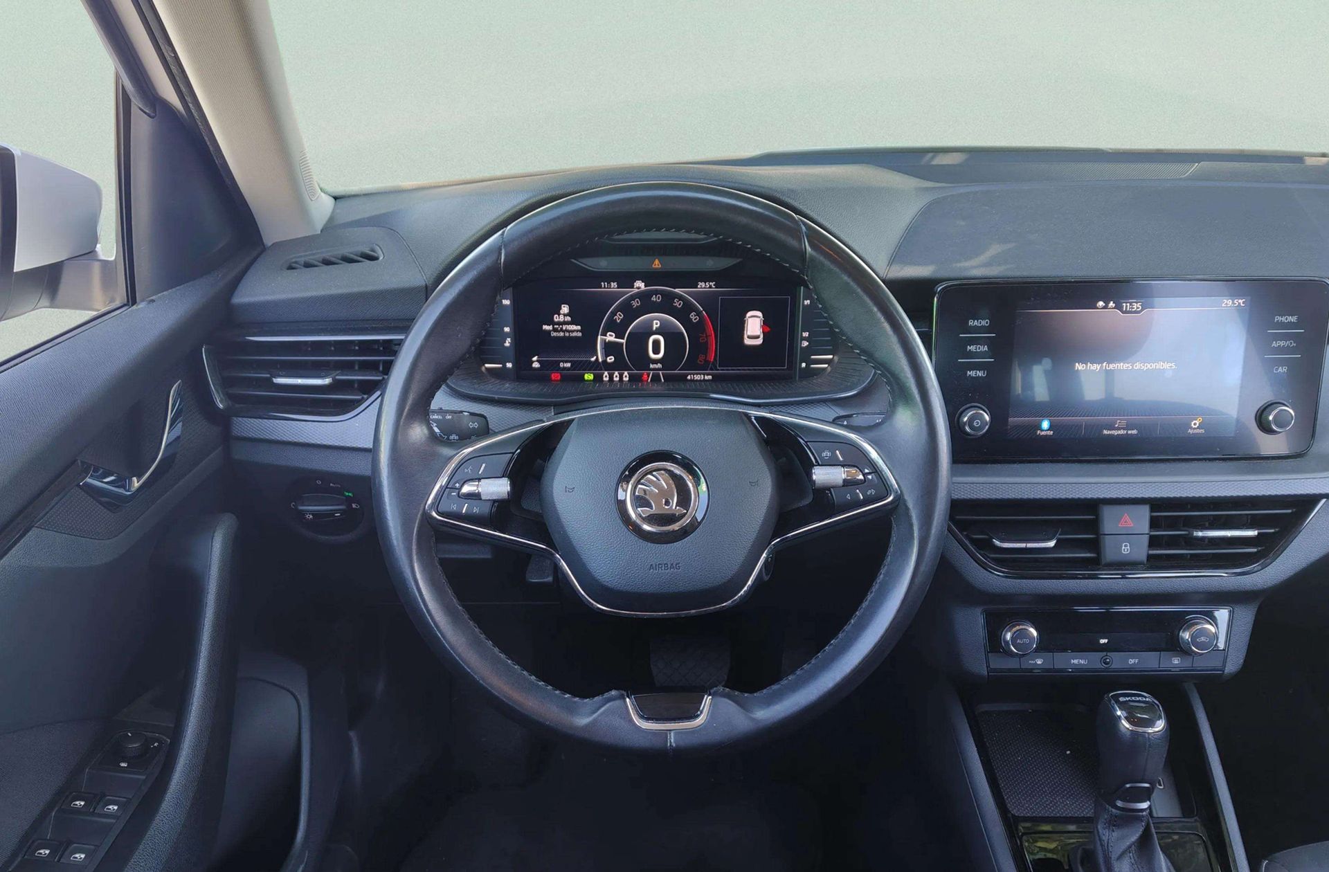 Škoda Kamiq 1.0 TSI Ambition DSG - foto 19