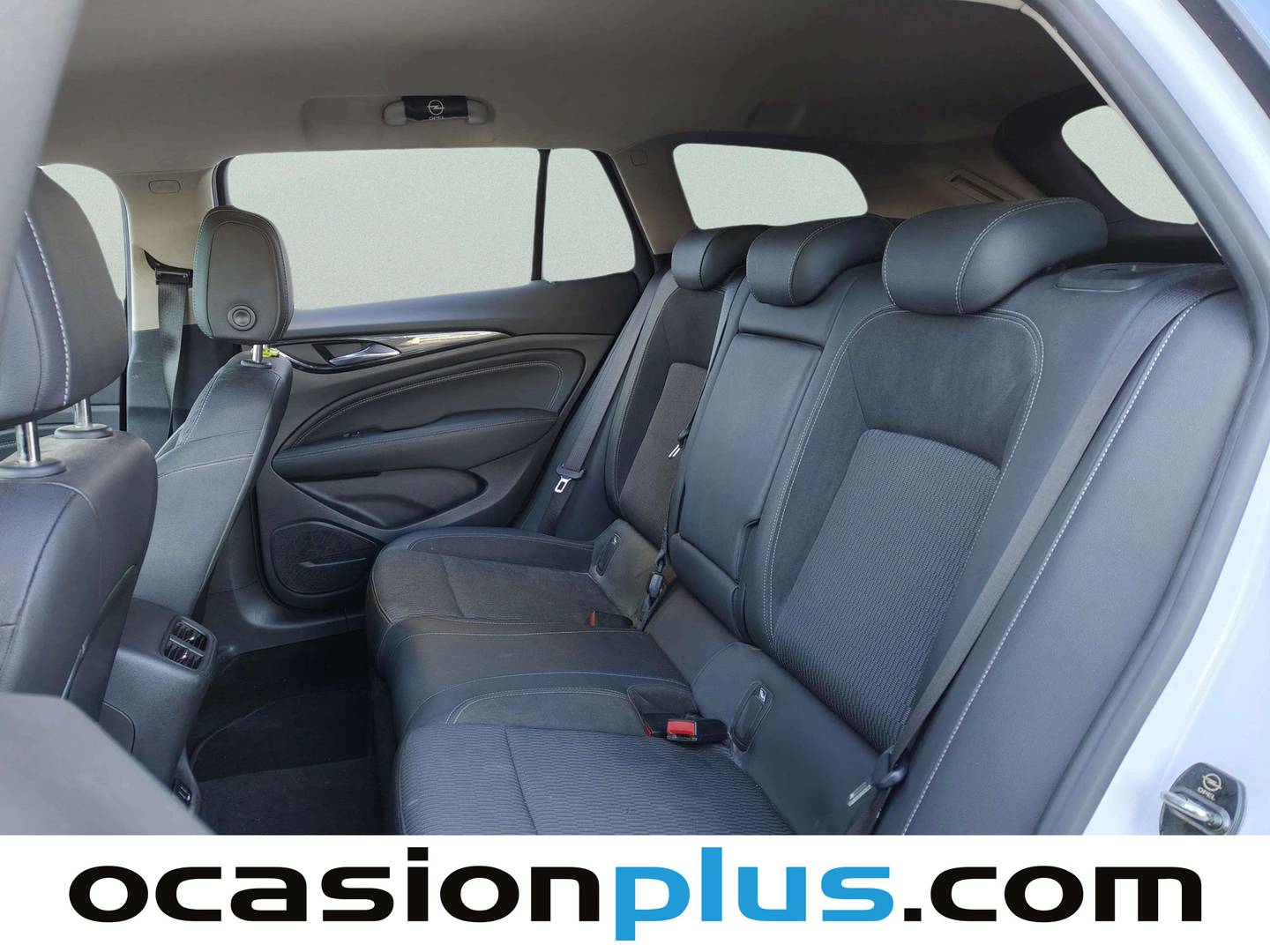 Foto asientos traseros Opel Insignia Opel Insignia Sports Tourer 1.6 CDTI ecoTEC D Excellence (136 CV)