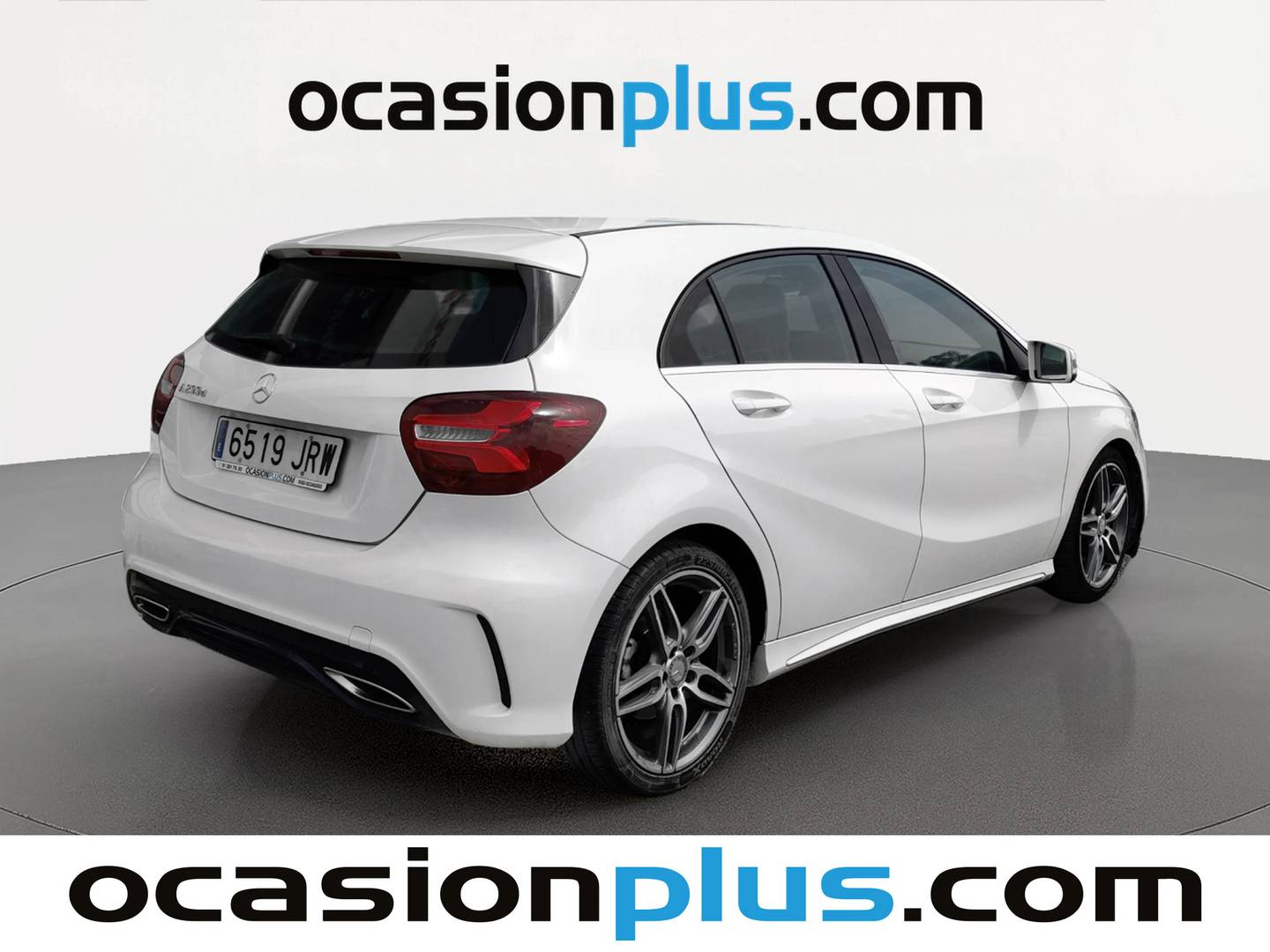 Foto trasera Mercedes Clase A Mercedes Clase A 200 d AMG Line (136 CV) derecha