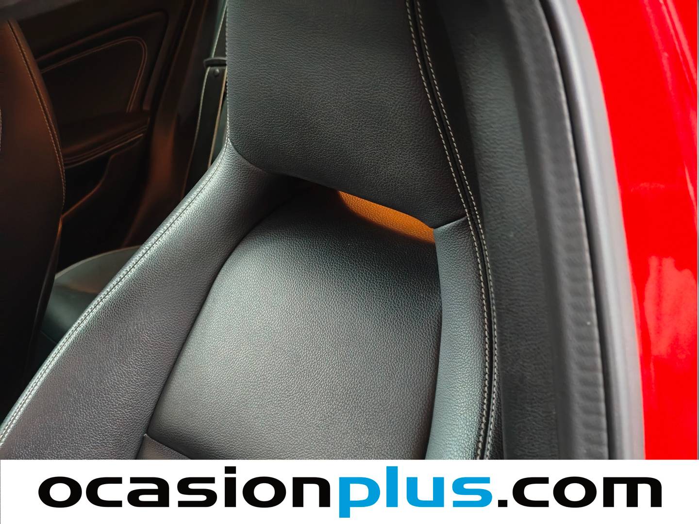 Extras y acabados del Mercedes GLA Mercedes-Benz GLA GLA 180 (122 CV) Pack AMG