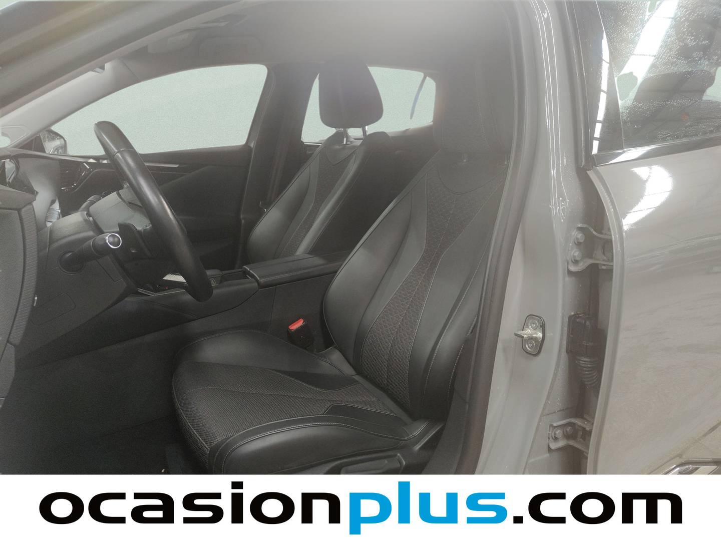 Foto DS DS 4 DS DS4 BlueHDi 130 Trocadero Auto (130 CV)