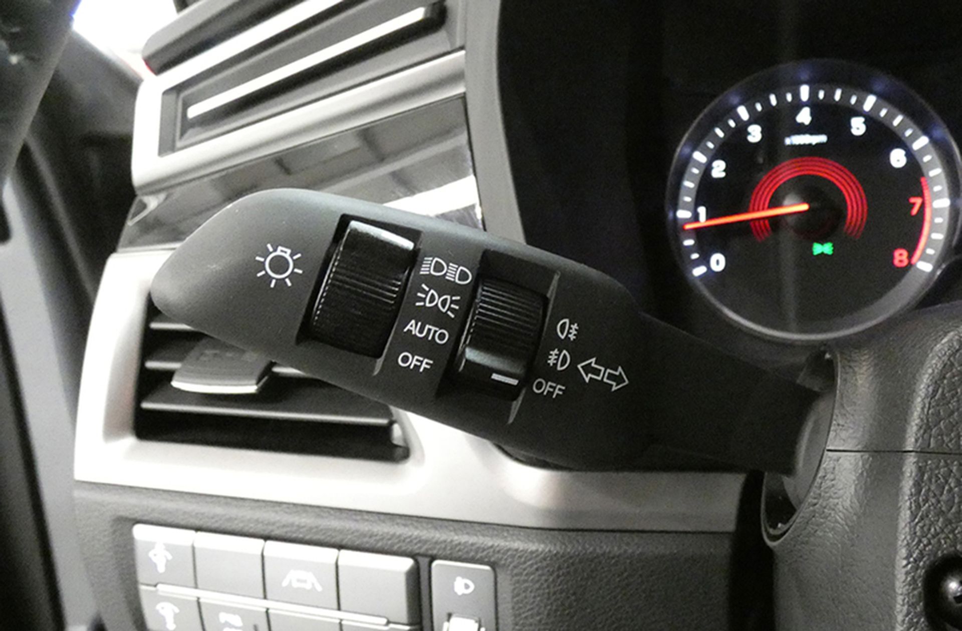 SsangYong Korando G15T Urban Plus GSR - foto 23