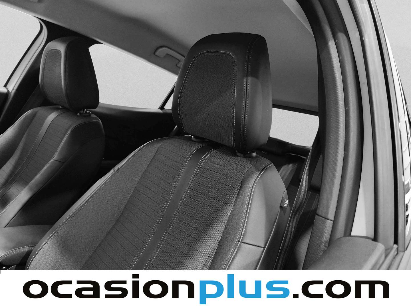 Acabados Peugeot 2008 Peugeot 2008 PureTech 130 S&S Allure EAT8 (130 CV)
