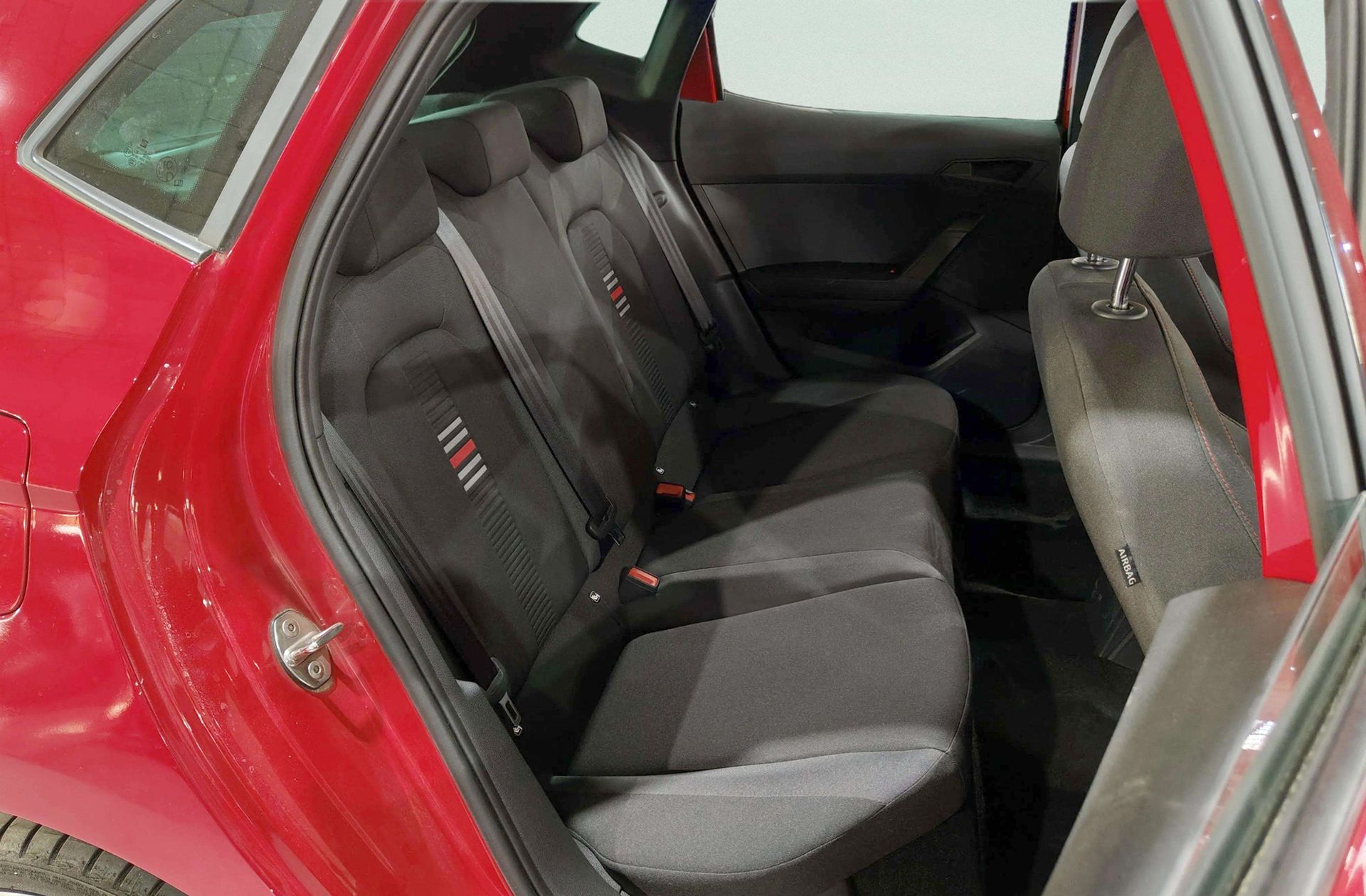 SEAT Ibiza 1.0 TSI FR Go2 - foto 19