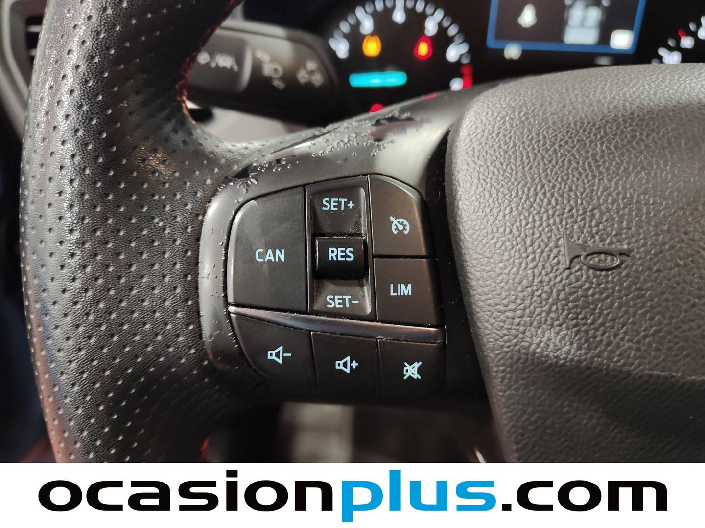 Foto Ford Focus Ford Focus 1.0 Ecoboost MHEV ST-Line (125 CV)